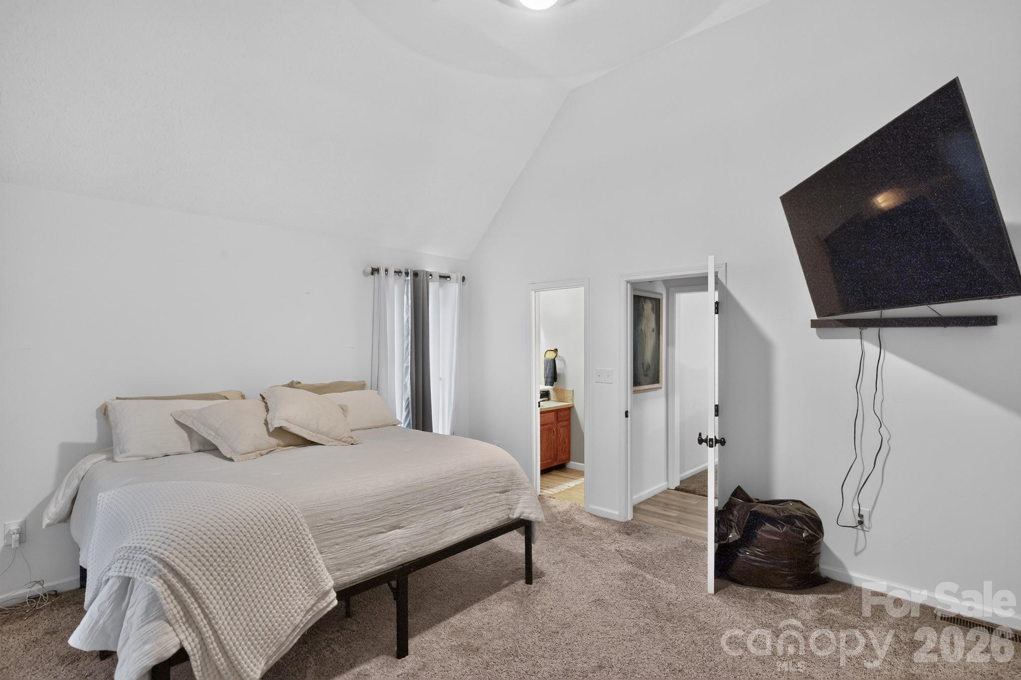 163 Canaan Drive — Candler