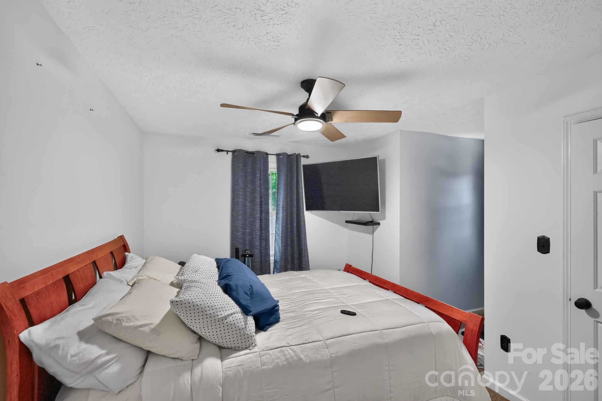 163 Canaan Drive — Candler