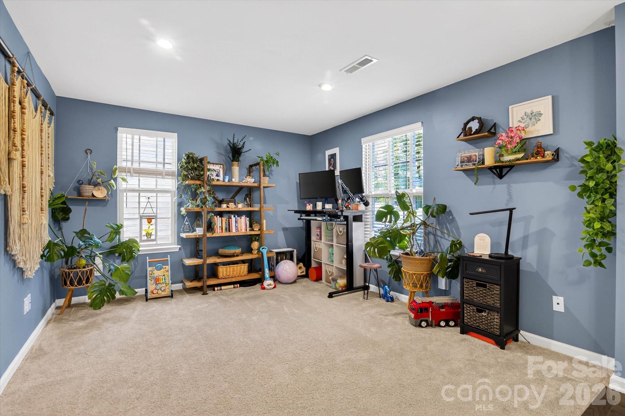 3742 Speer Boulevard — Charlotte