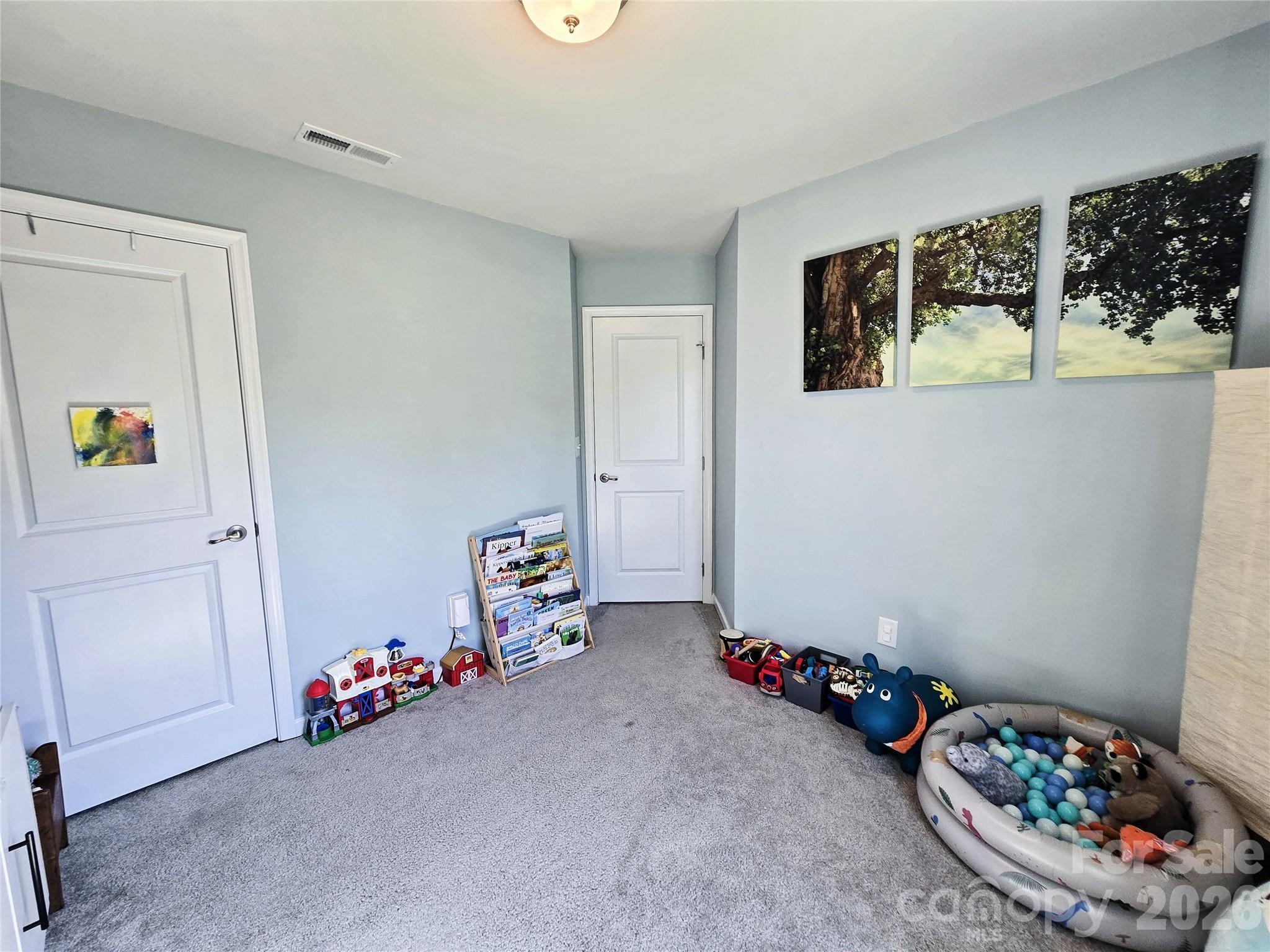 3742 Speer Boulevard — Charlotte