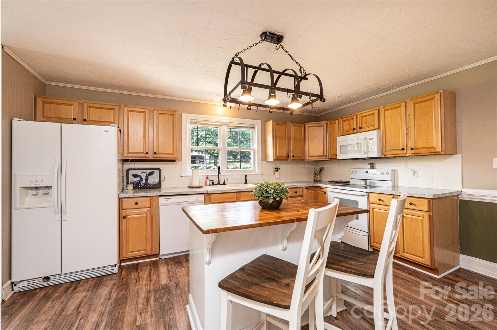 108 Merrywood Drive — Lenoir