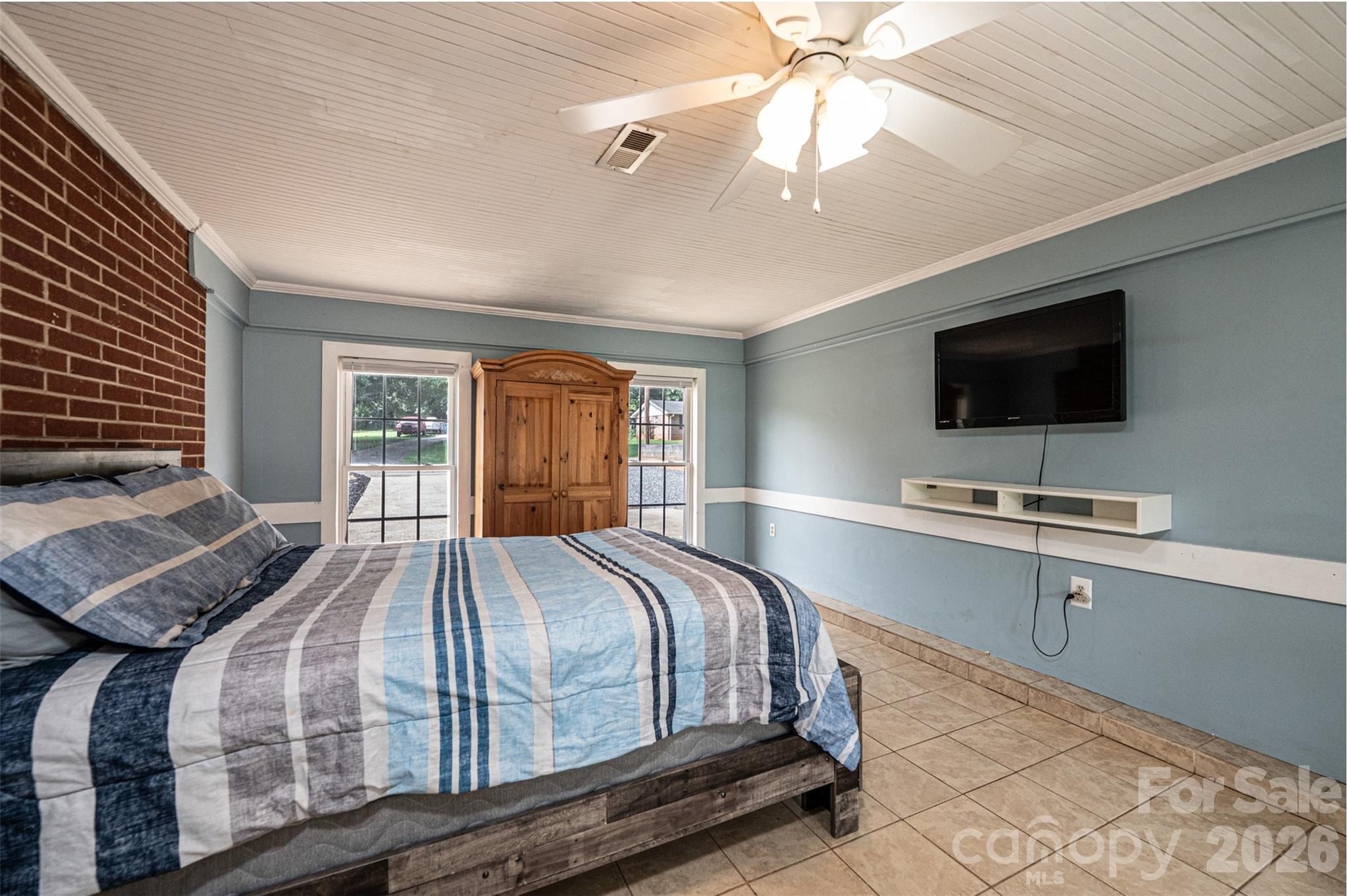 108 Merrywood Drive — Lenoir