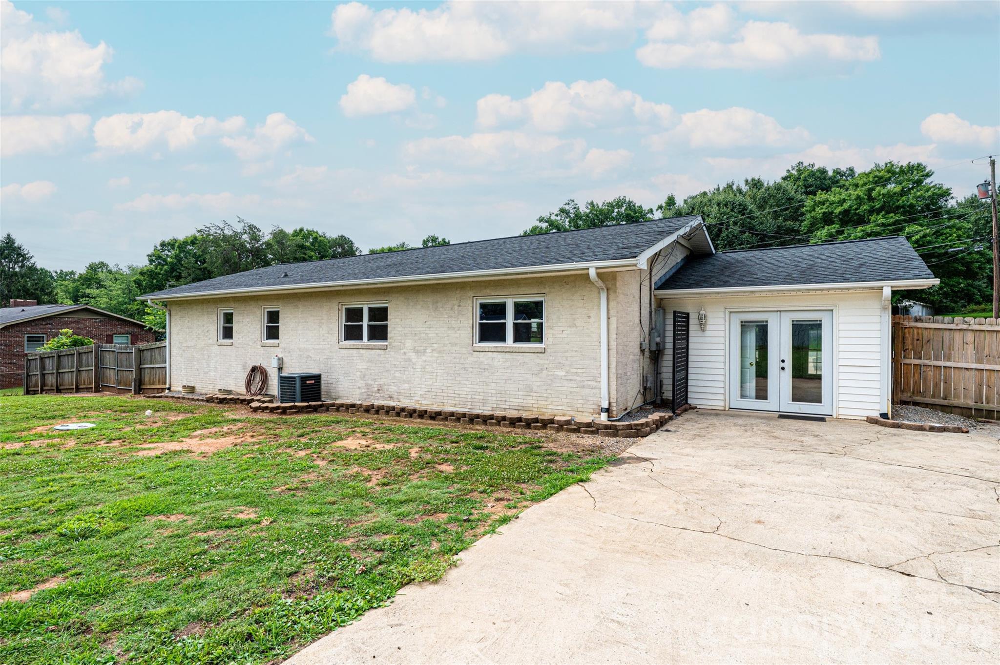 108 Merrywood Drive — Lenoir
