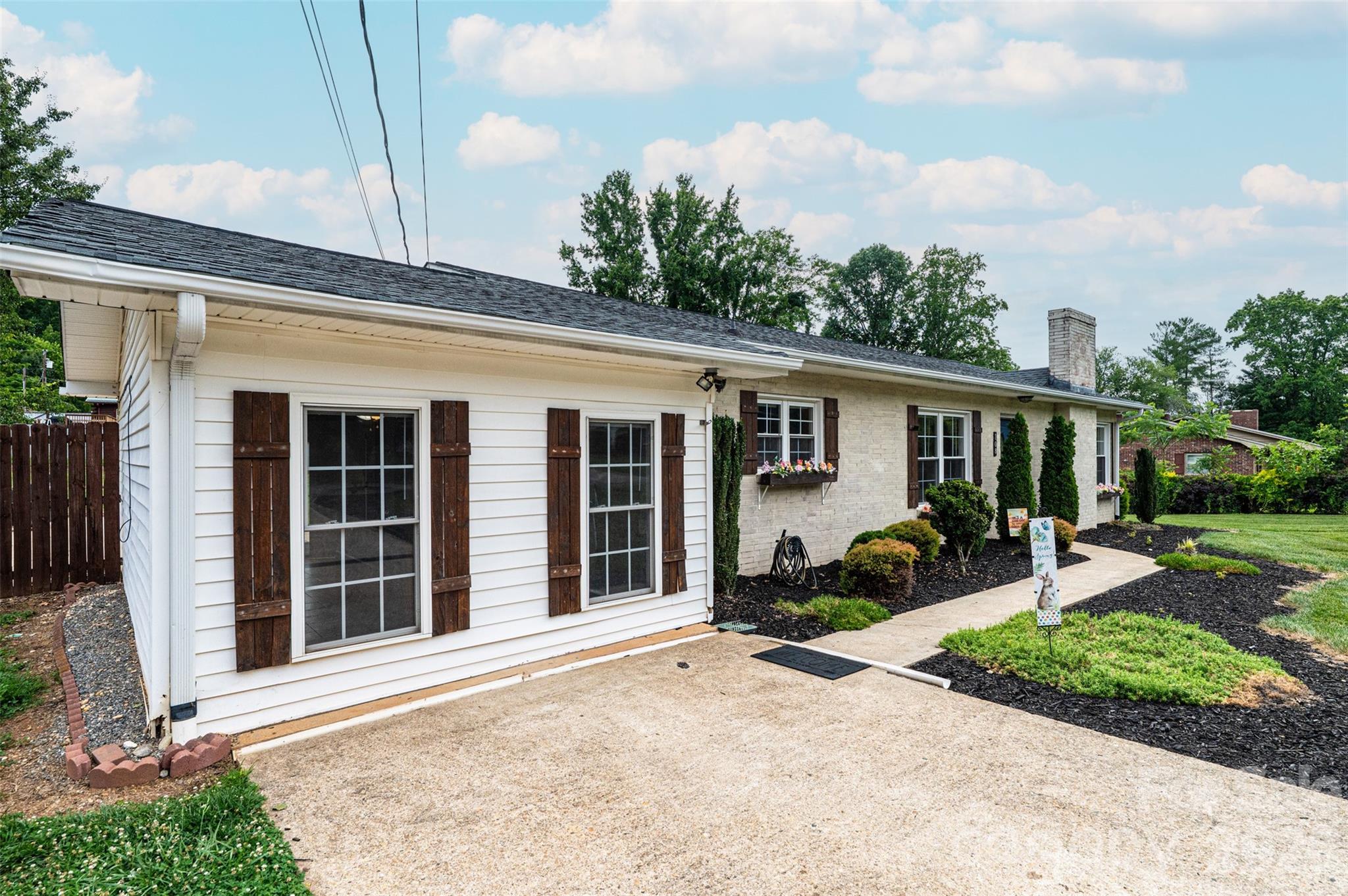 108 Merrywood Drive — Lenoir