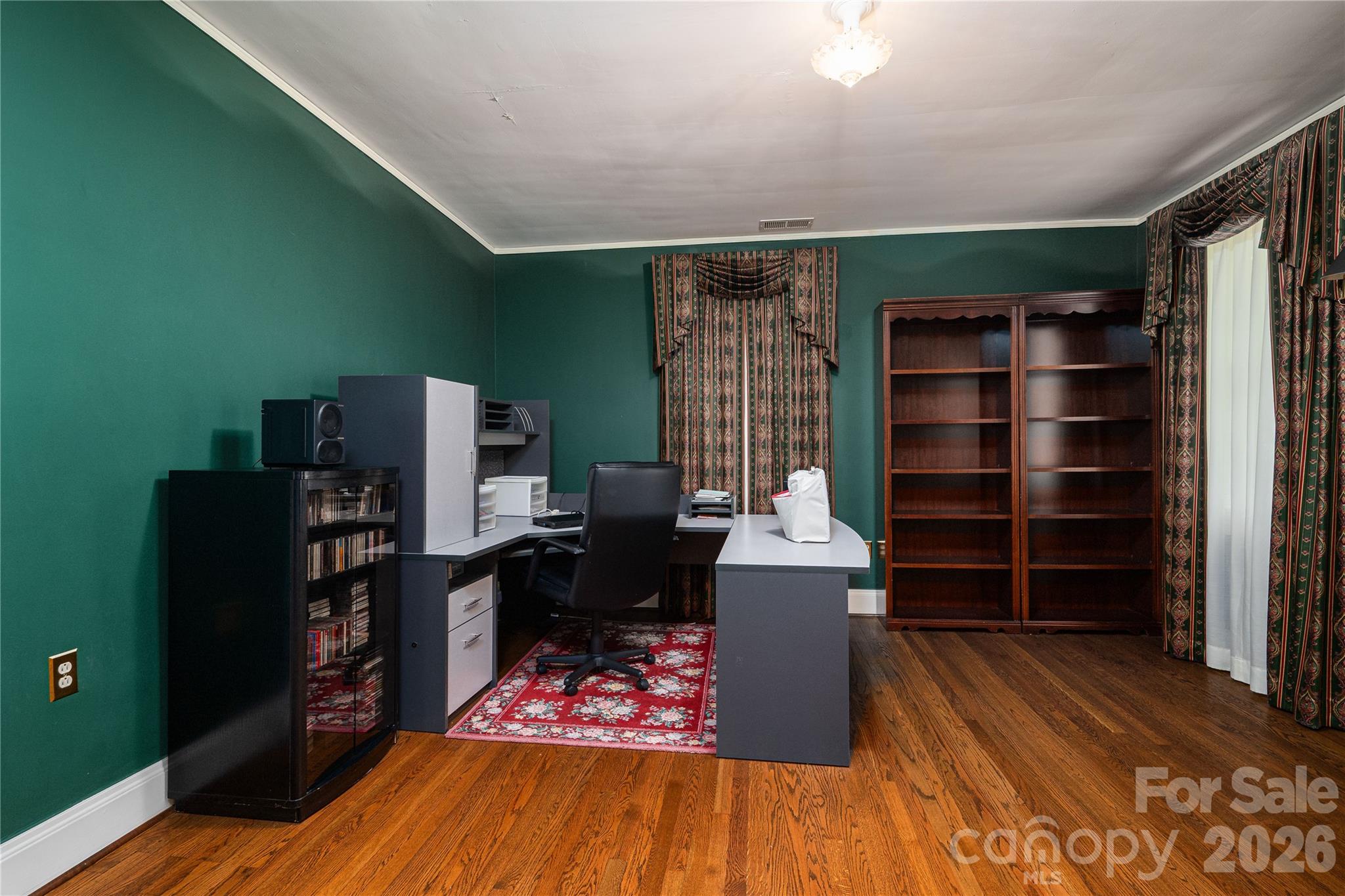 805 S Aspen Street — Lincolnton
