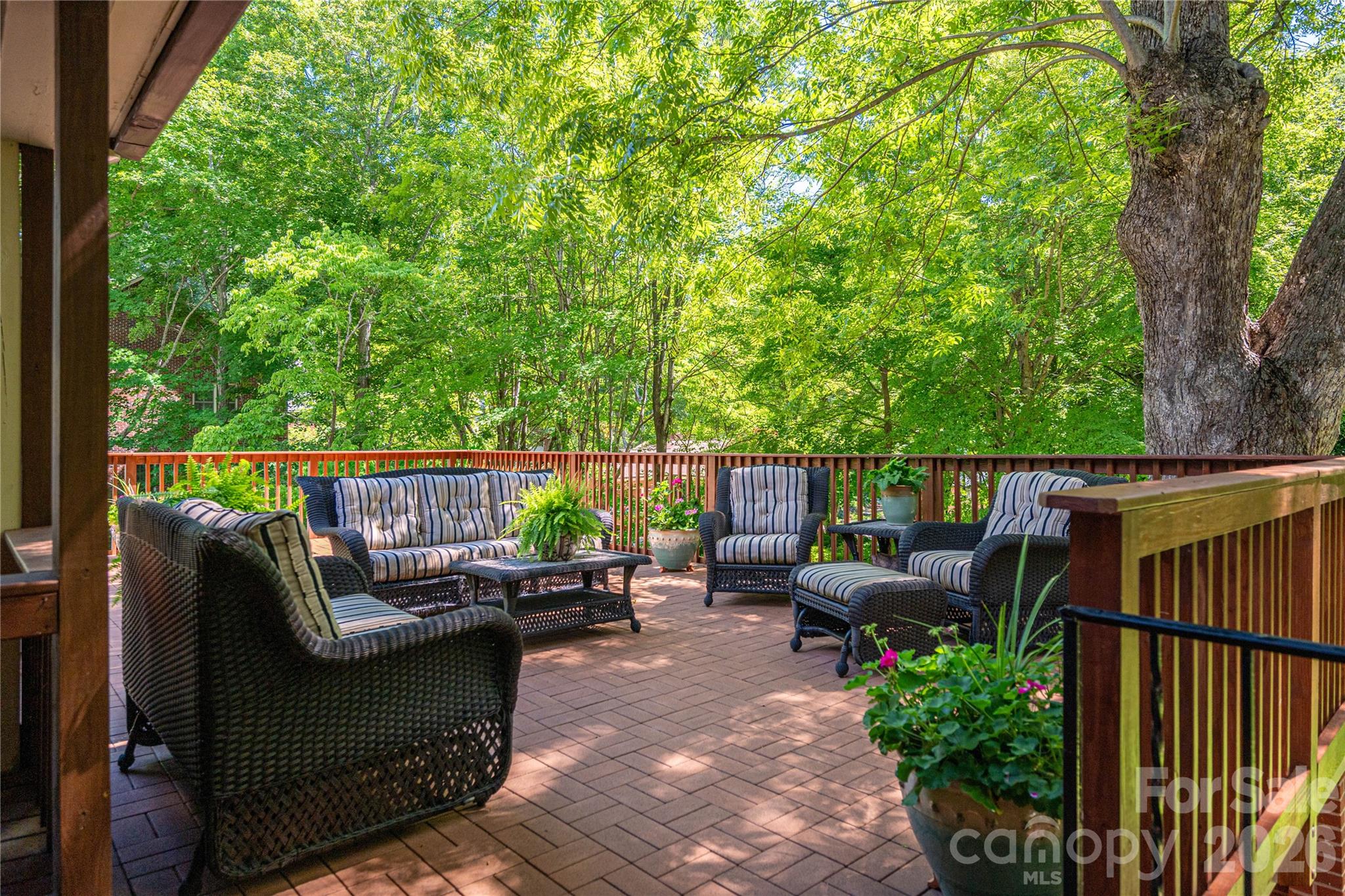 805 S Aspen Street — Lincolnton