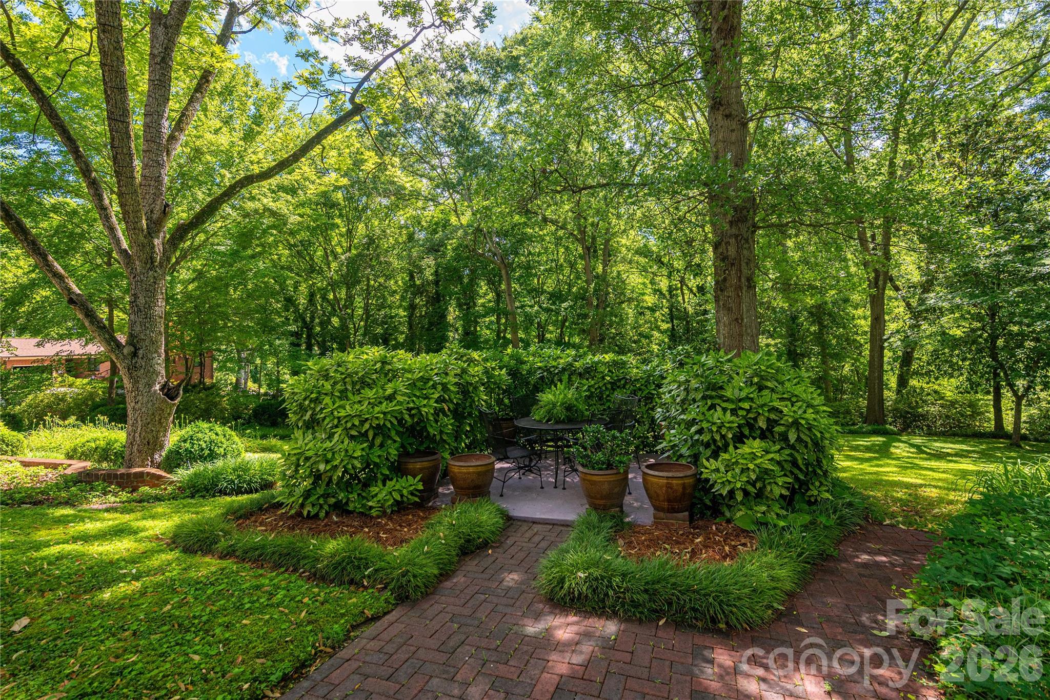805 S Aspen Street — Lincolnton