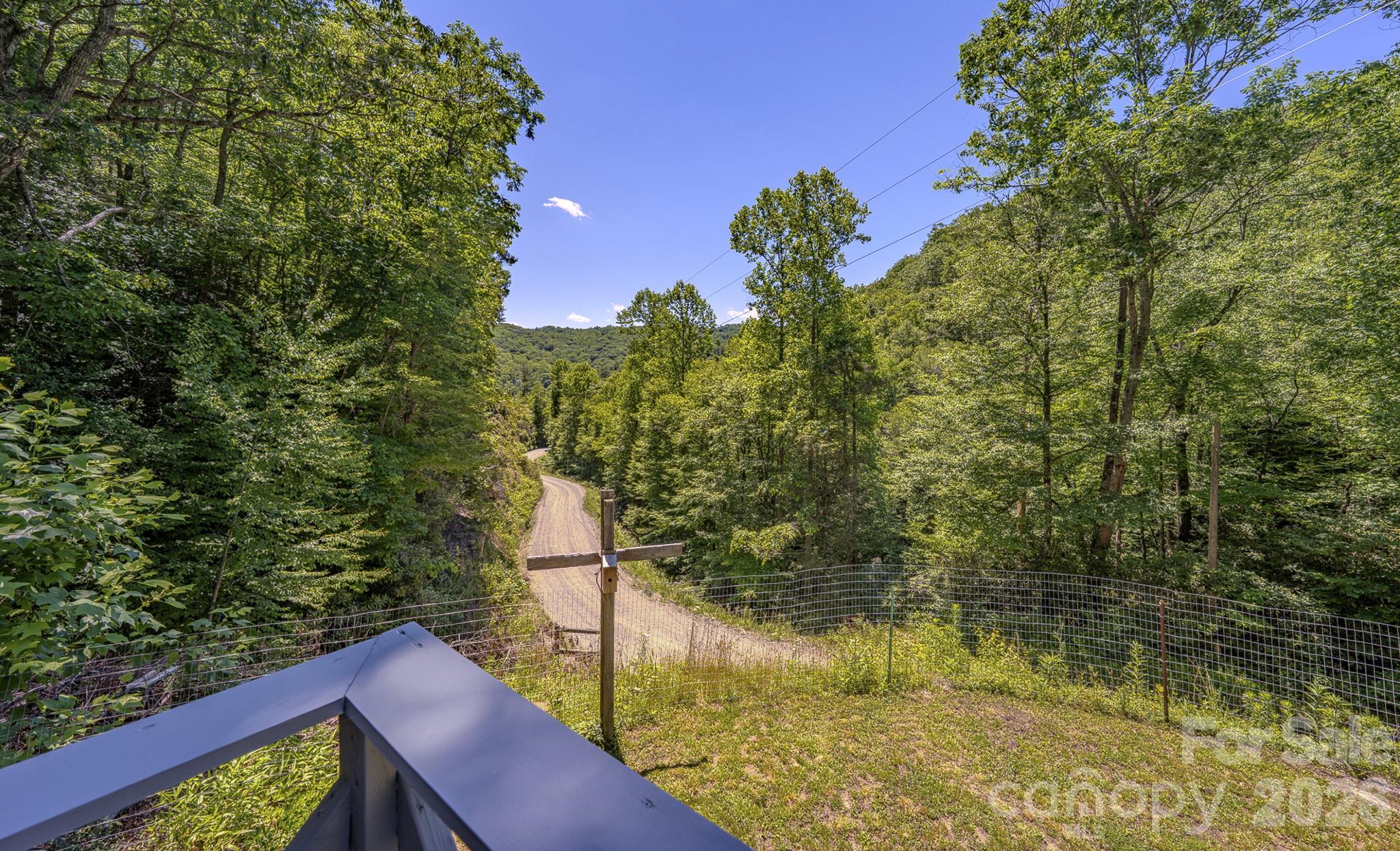 1712 Little Creek Road — Hot Springs