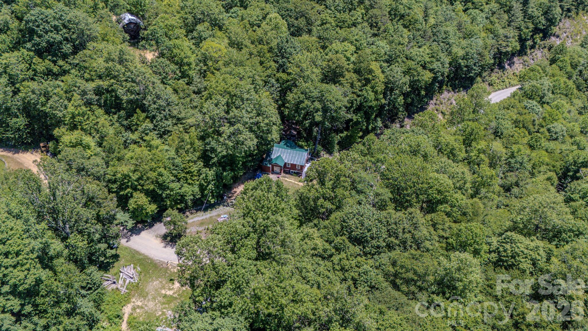 1712 Little Creek Road — Hot Springs