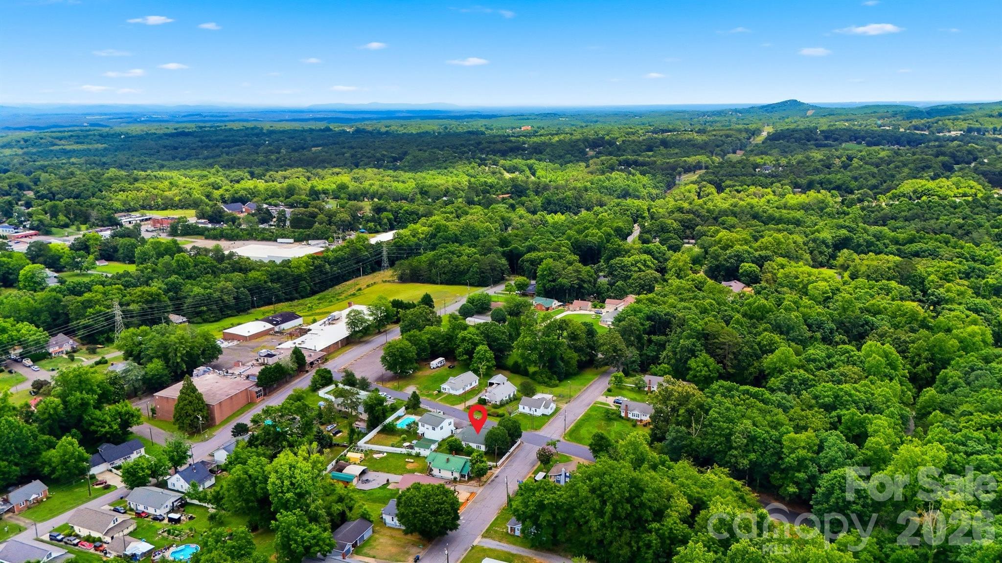 408 Garrou Avenue SE — Valdese