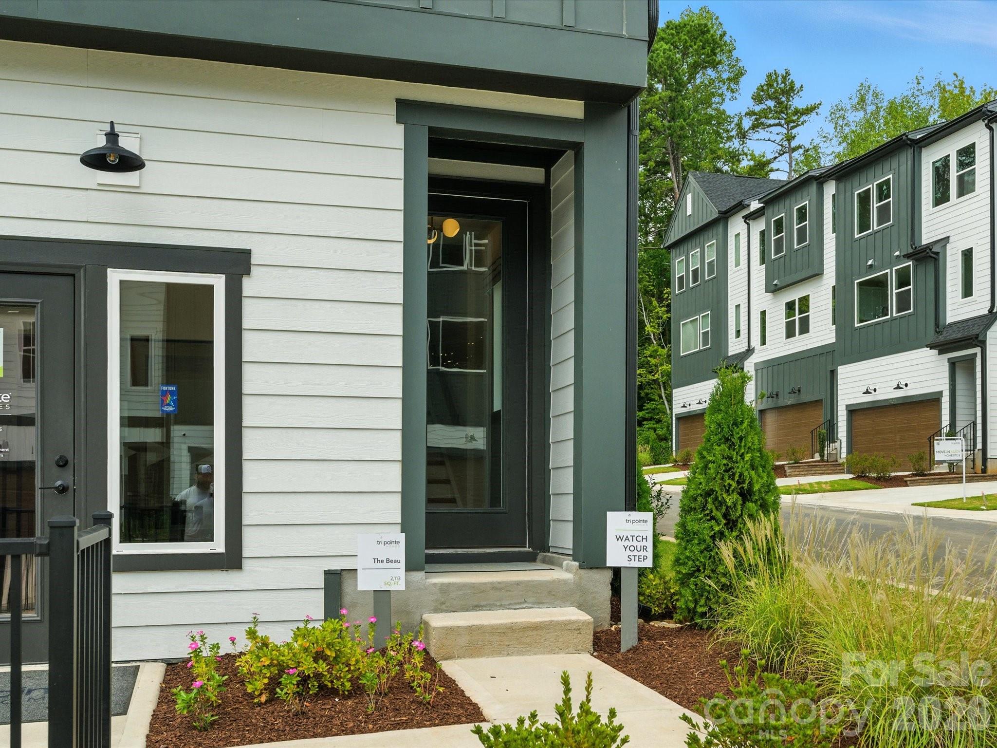 7937 Cedarsmith Court — Charlotte