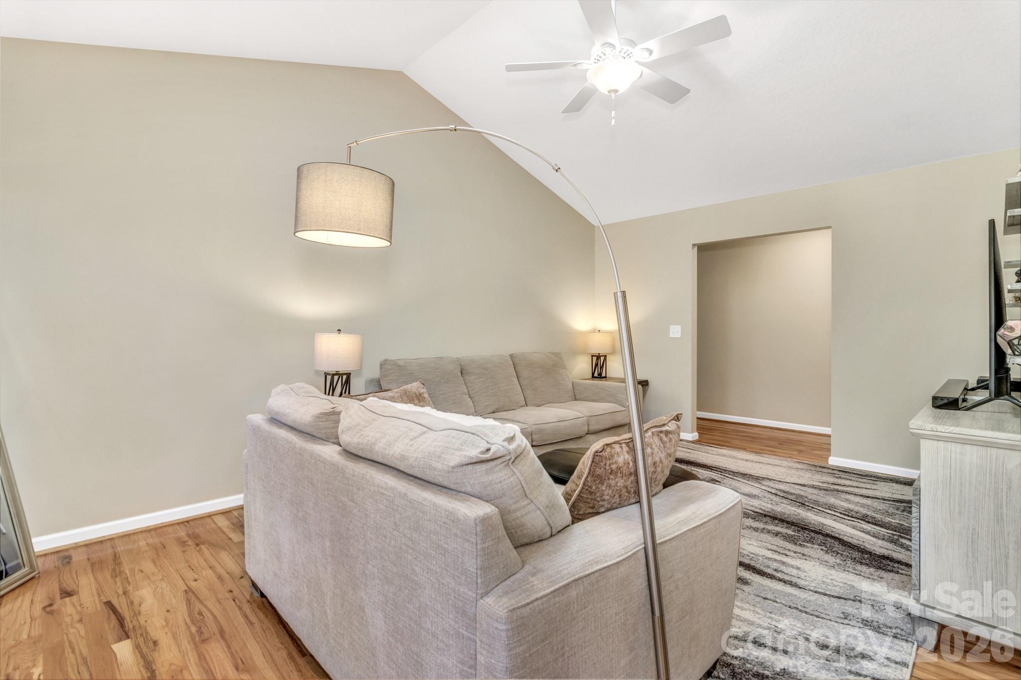 210 Allen Paul Drive — Hendersonville