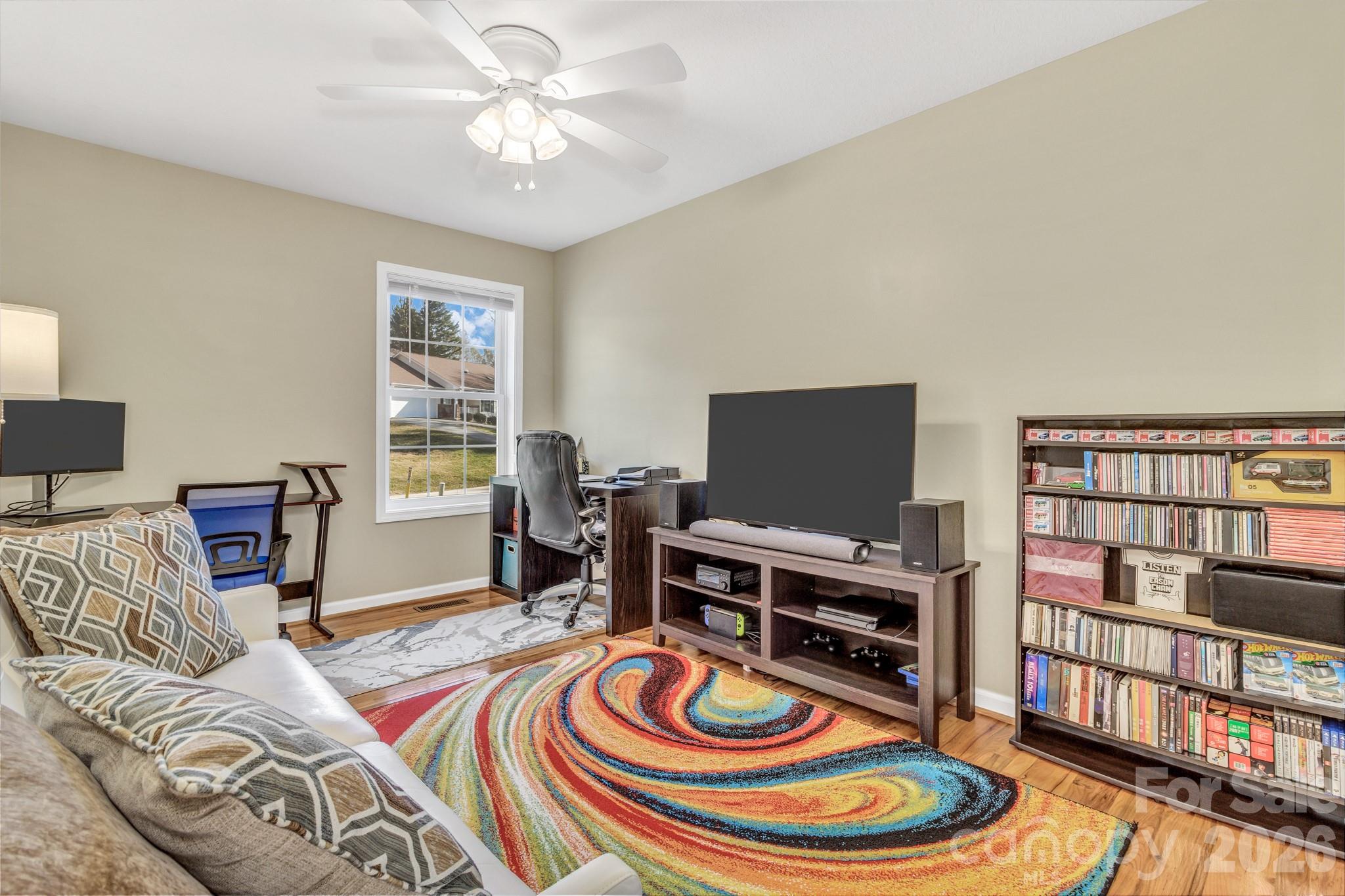 210 Allen Paul Drive — Hendersonville