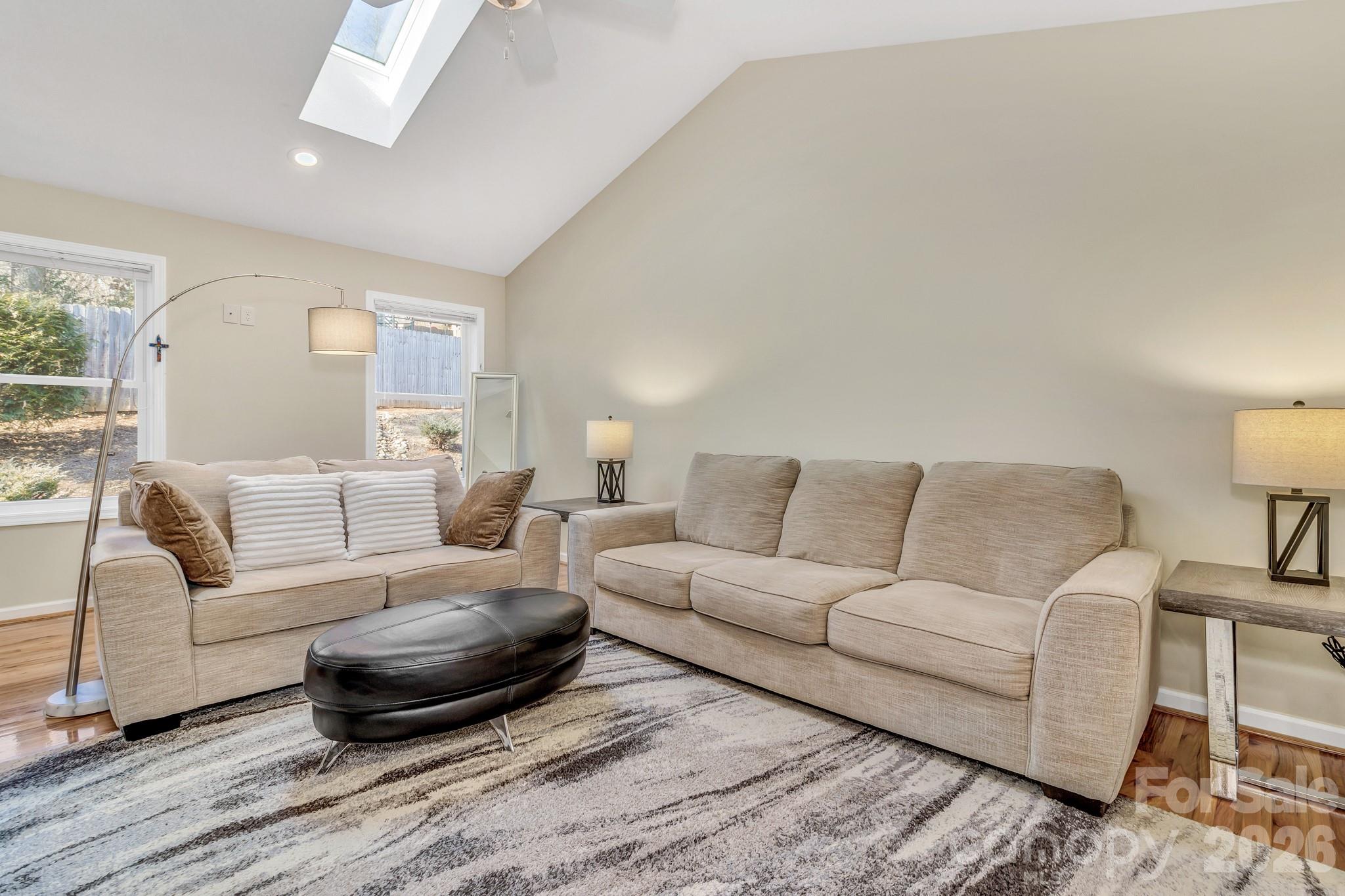 210 Allen Paul Drive — Hendersonville