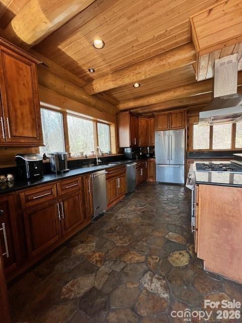51 Airport Road — Mars Hill