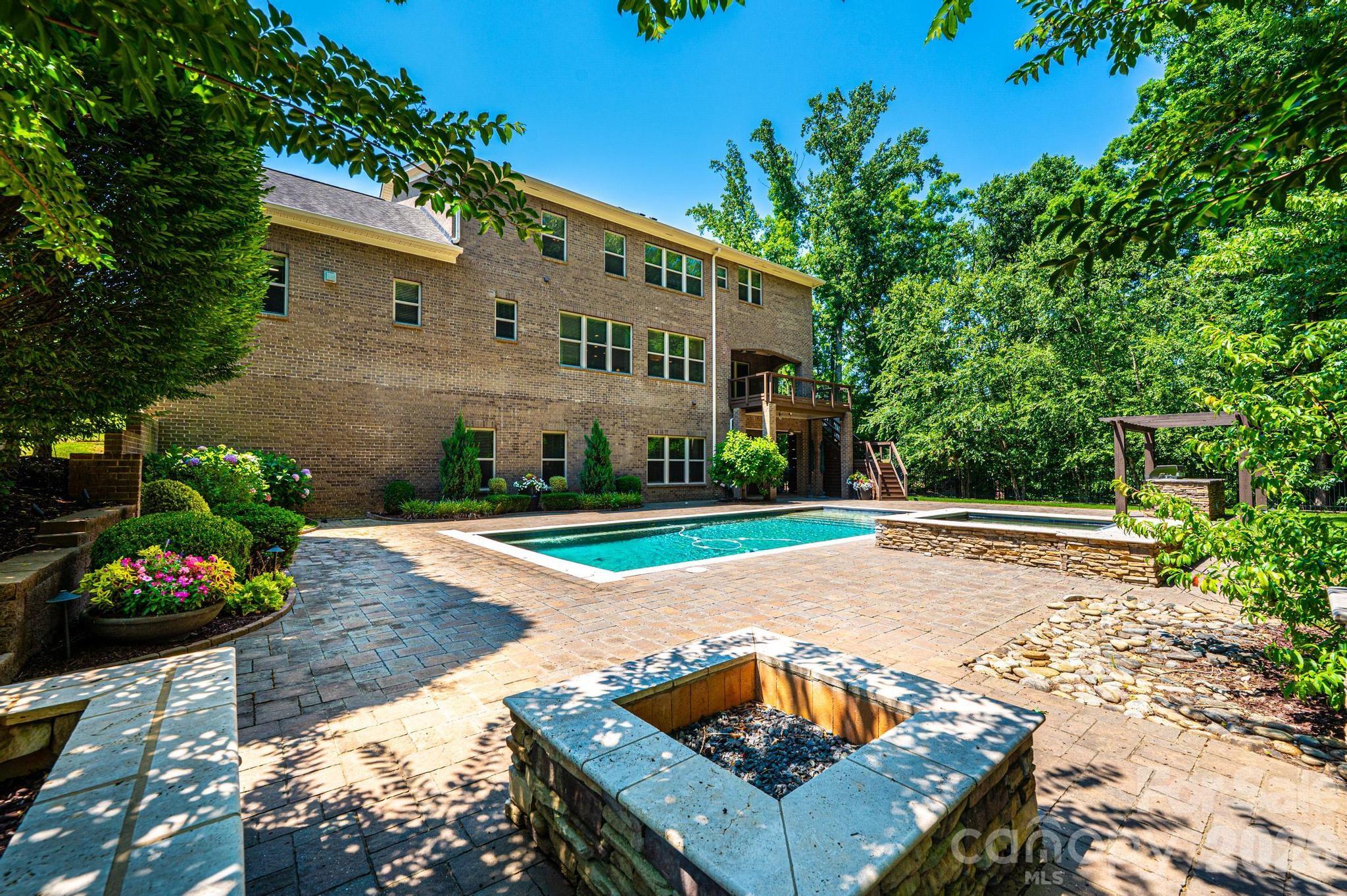 2317 Sommerton Glen — Fort Mill