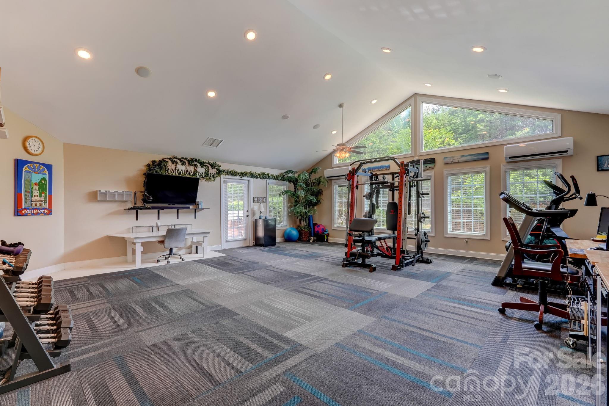 8106 Breezy Hill Drive — Browns Summit