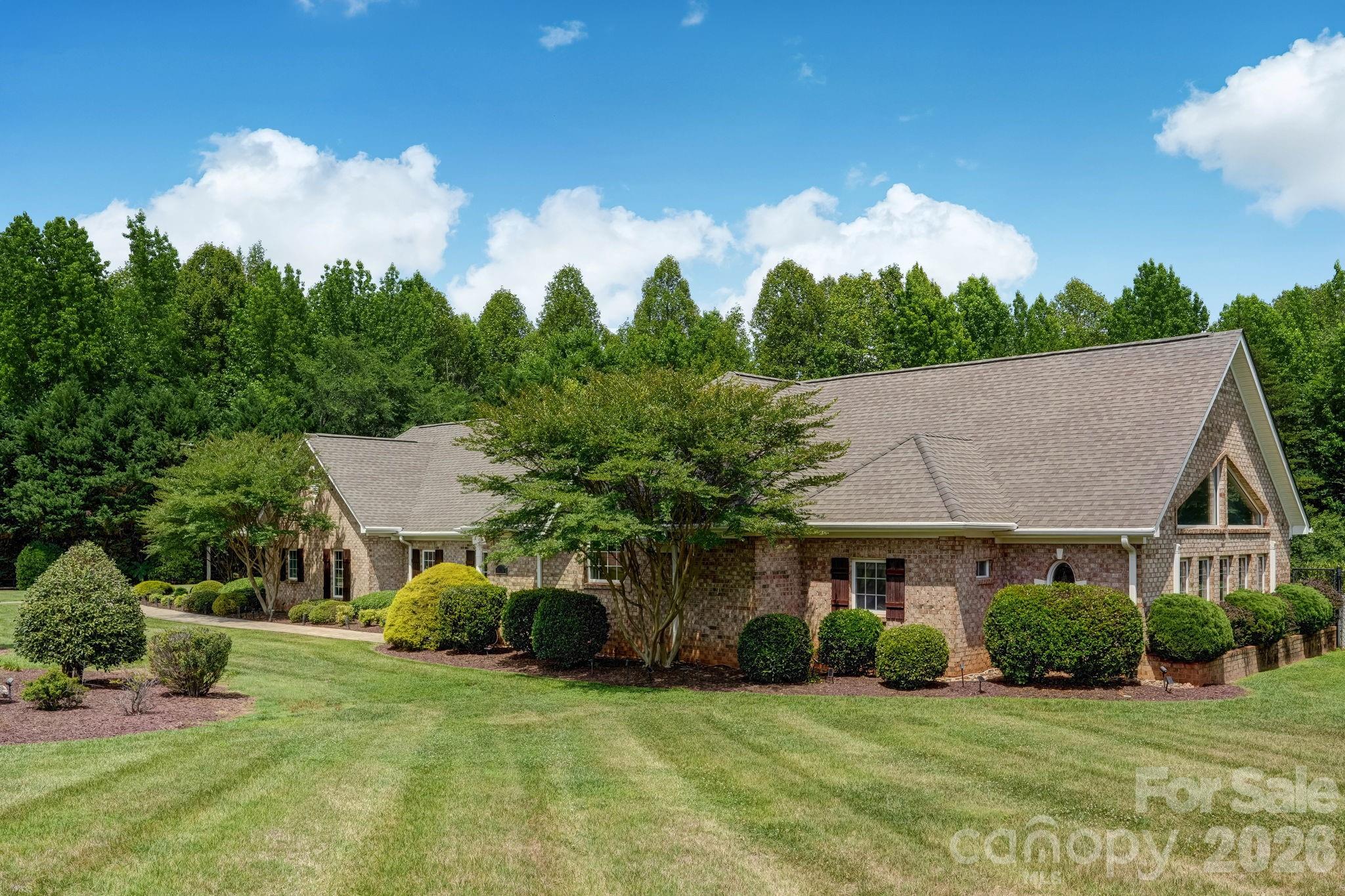 8106 Breezy Hill Drive — Browns Summit