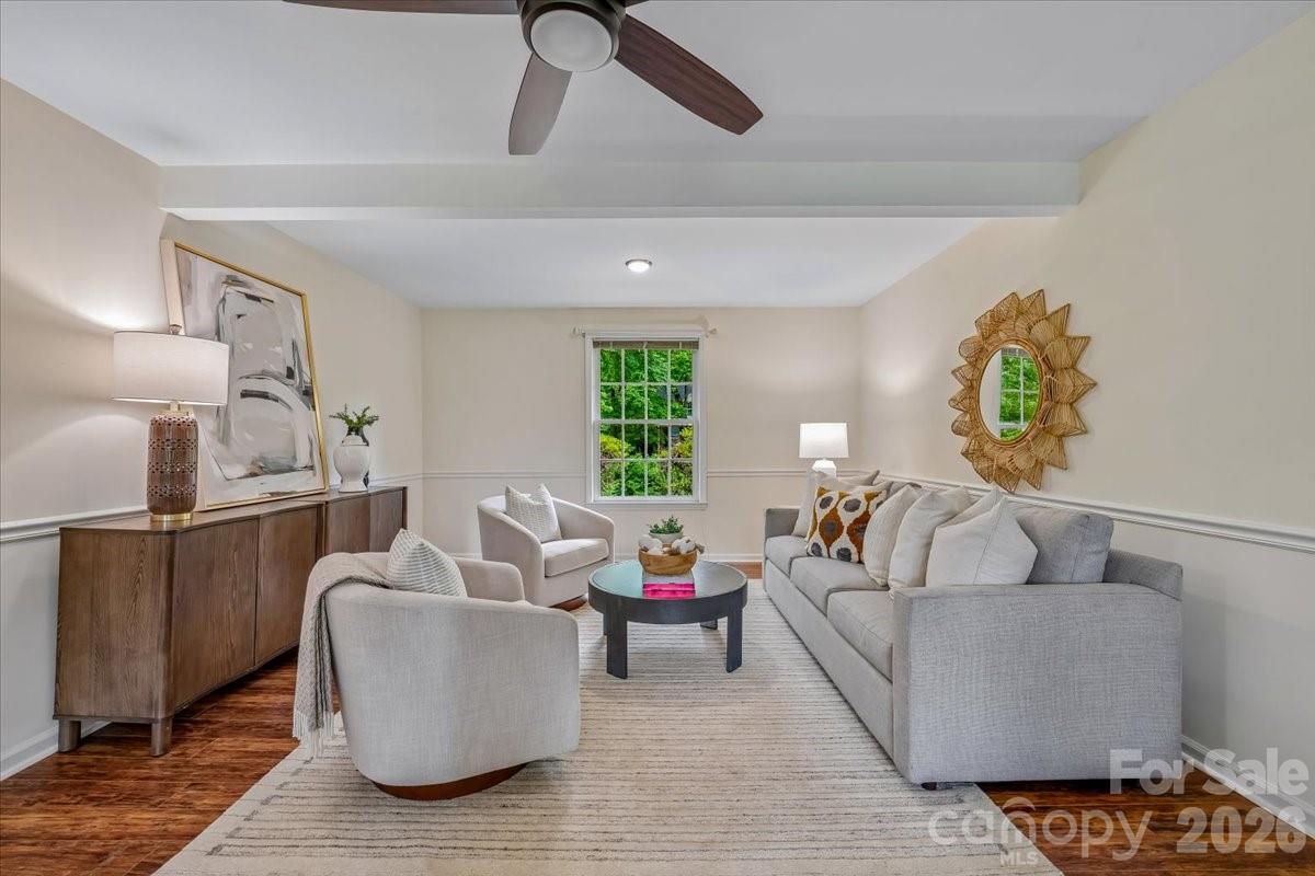 1024 Court Drive — Charlotte