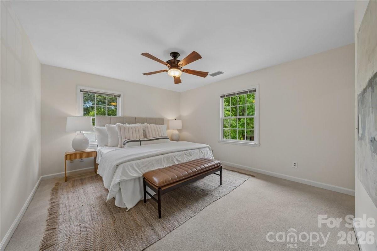 1024 Court Drive — Charlotte