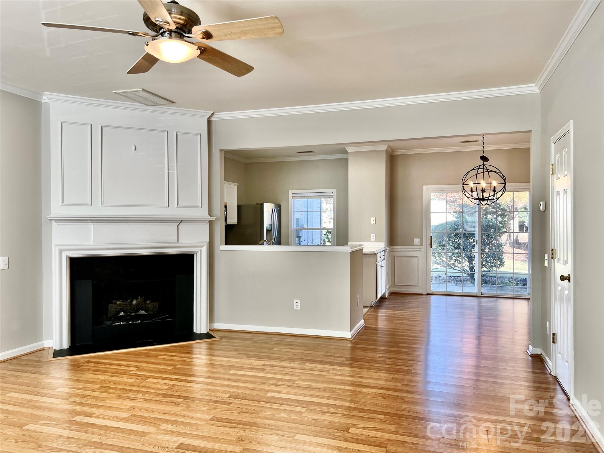 2762 Thornbush Court — Charlotte