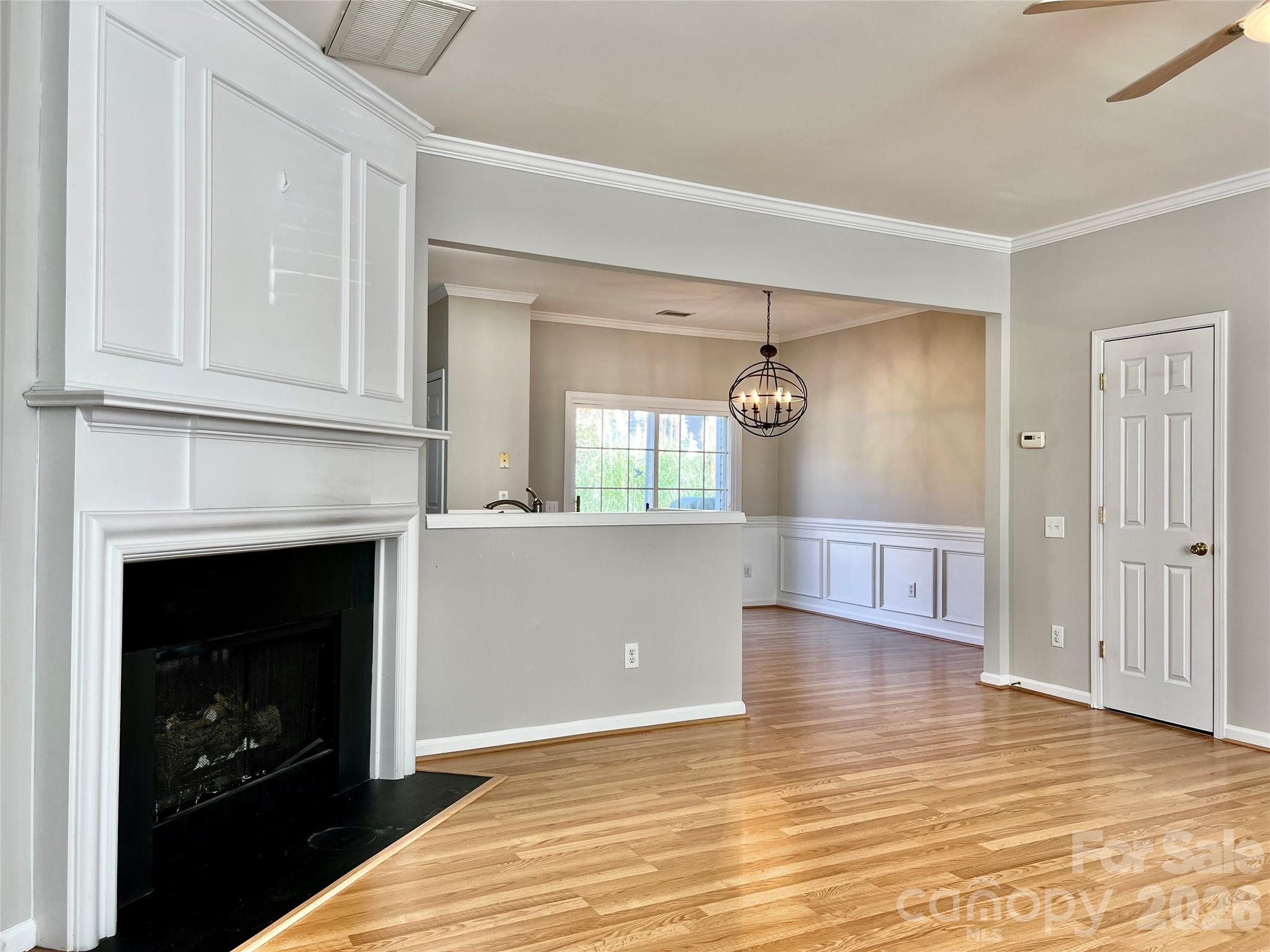 2762 Thornbush Court — Charlotte
