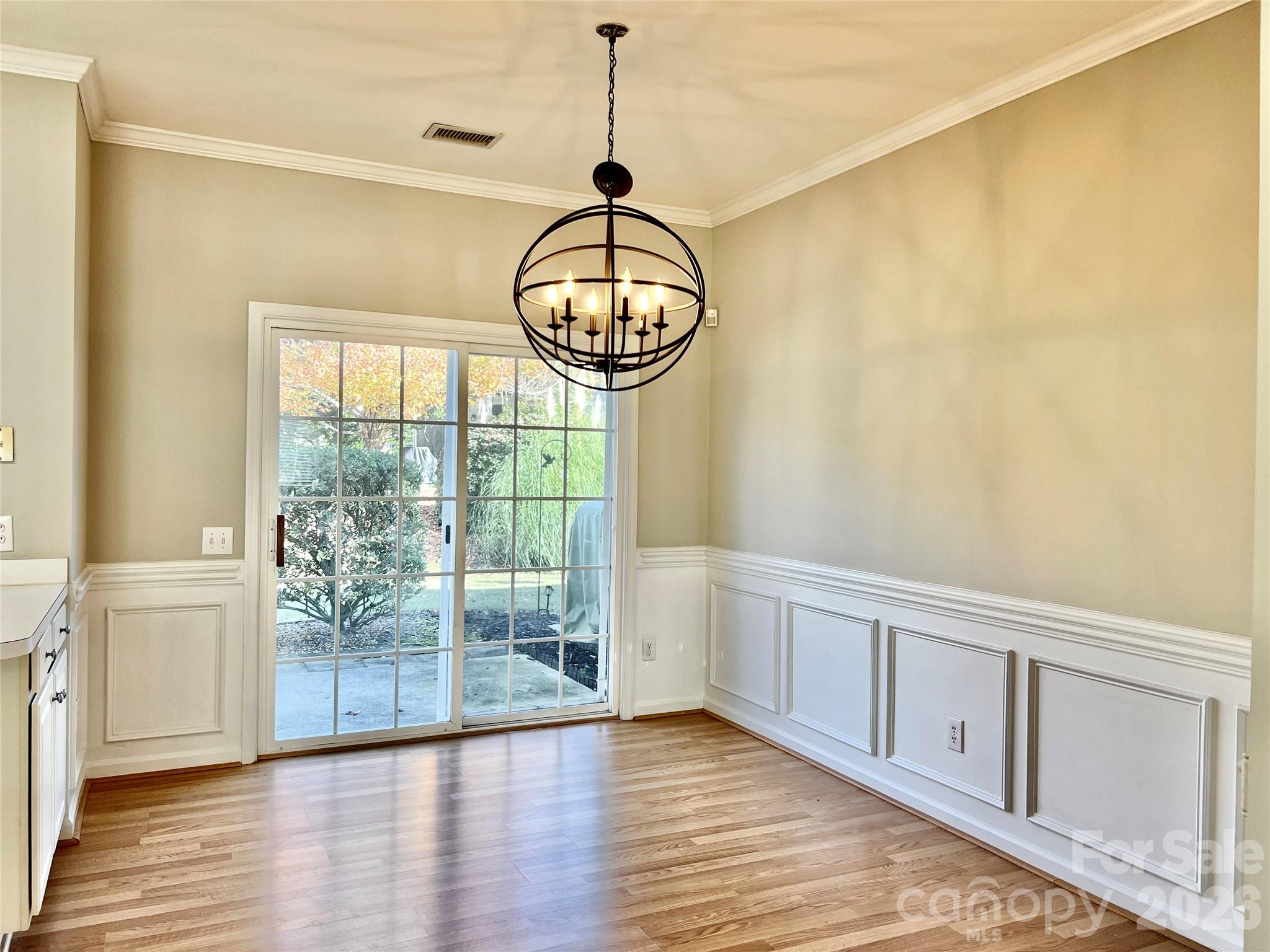 2762 Thornbush Court — Charlotte