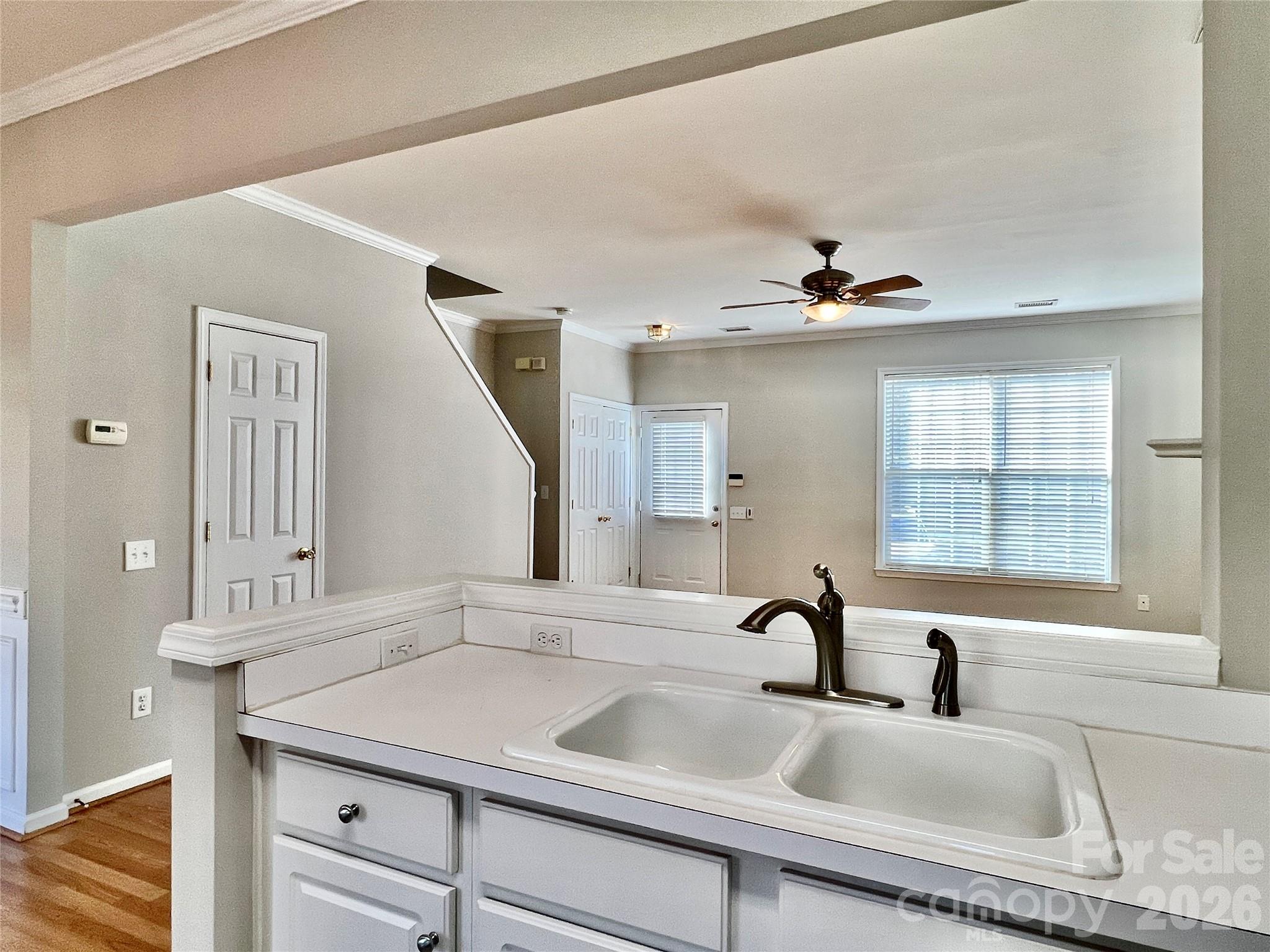 2762 Thornbush Court — Charlotte