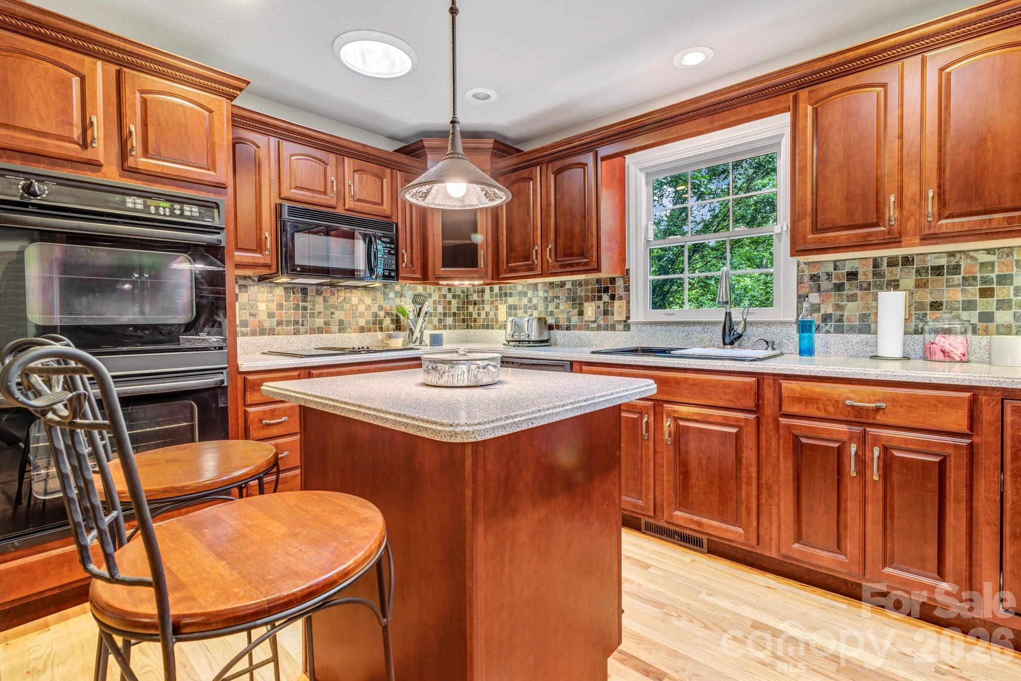 237 Woodys Drive — Hendersonville