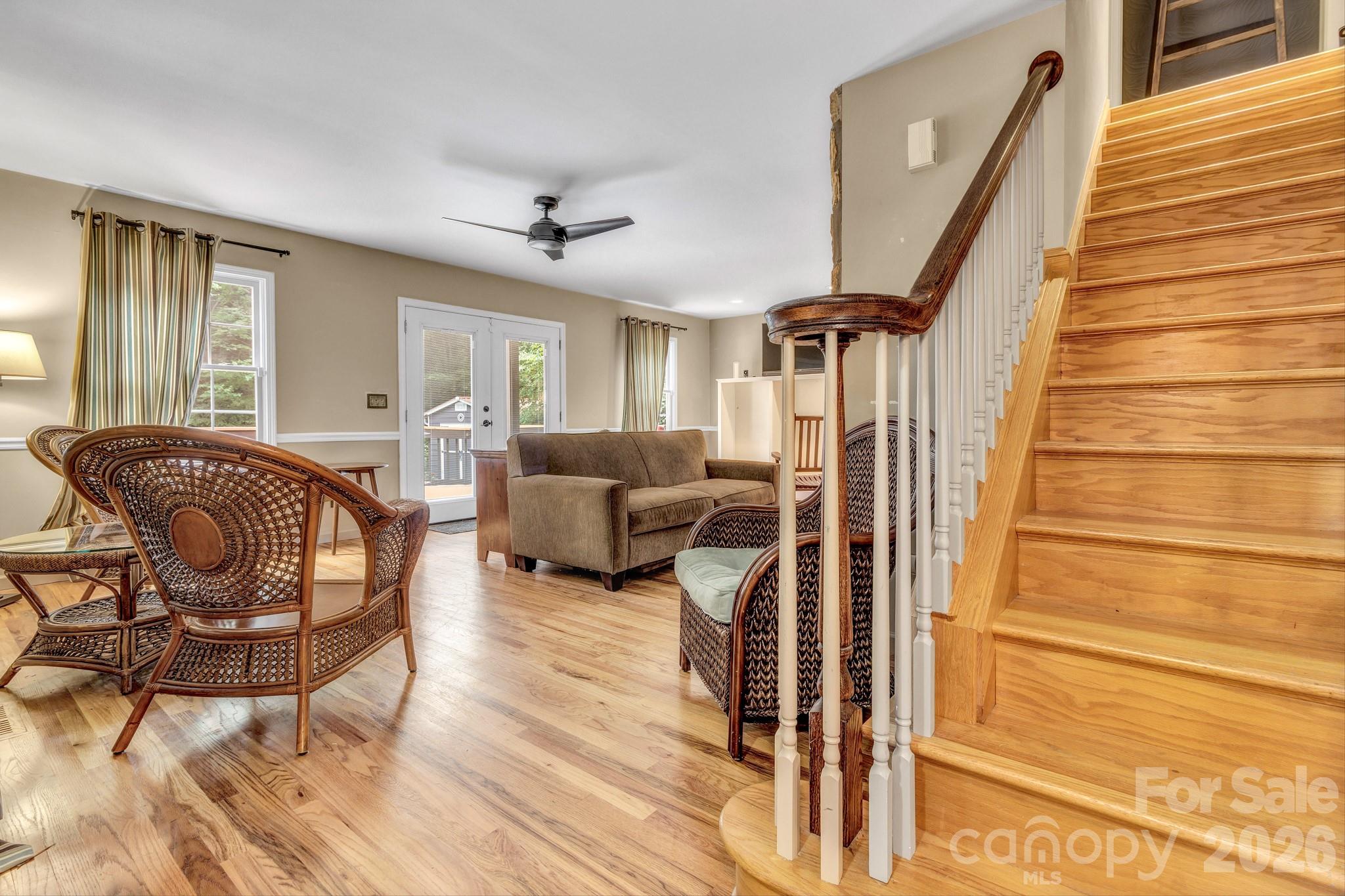 237 Woodys Drive — Hendersonville