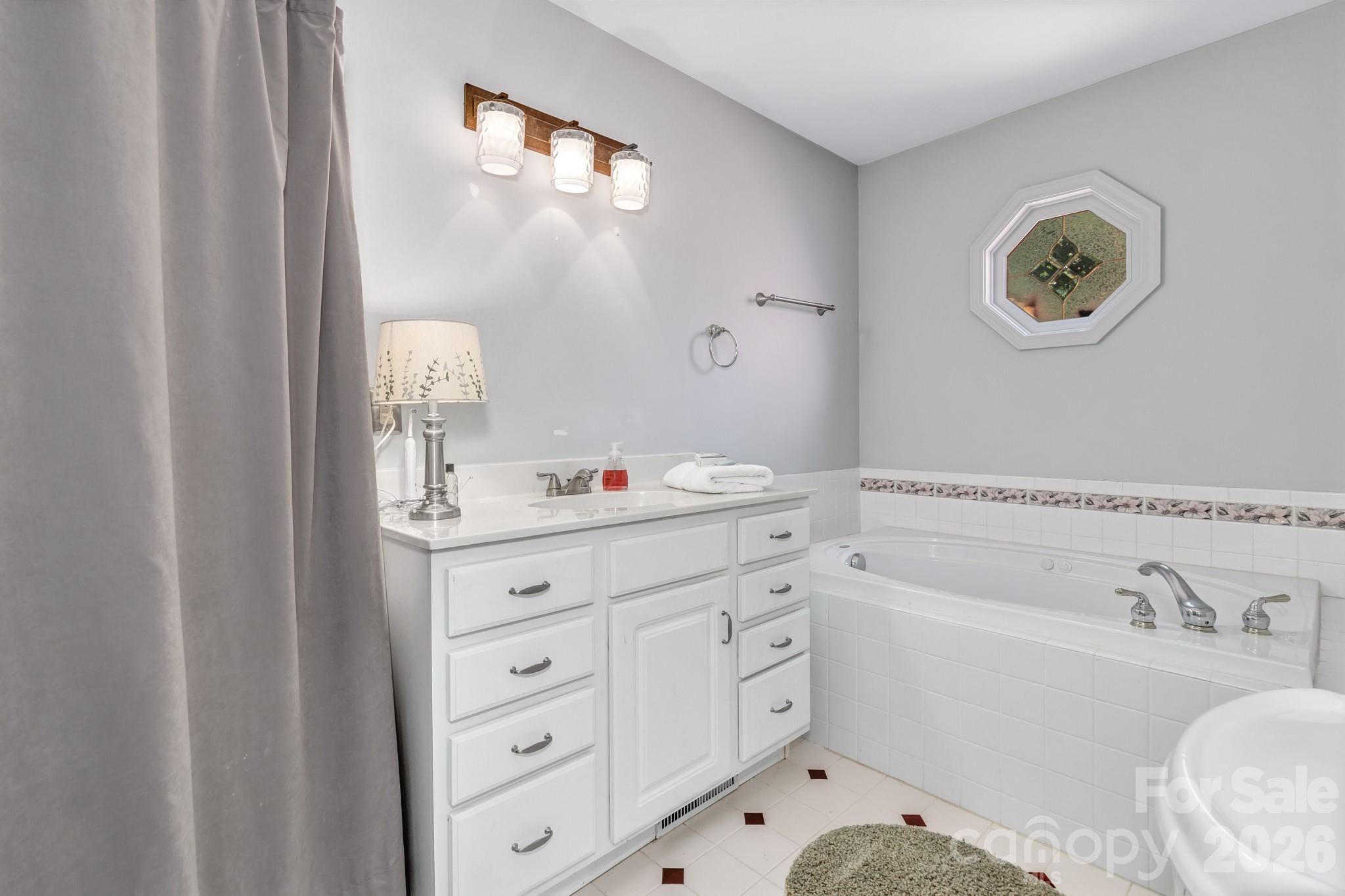 237 Woodys Drive — Hendersonville