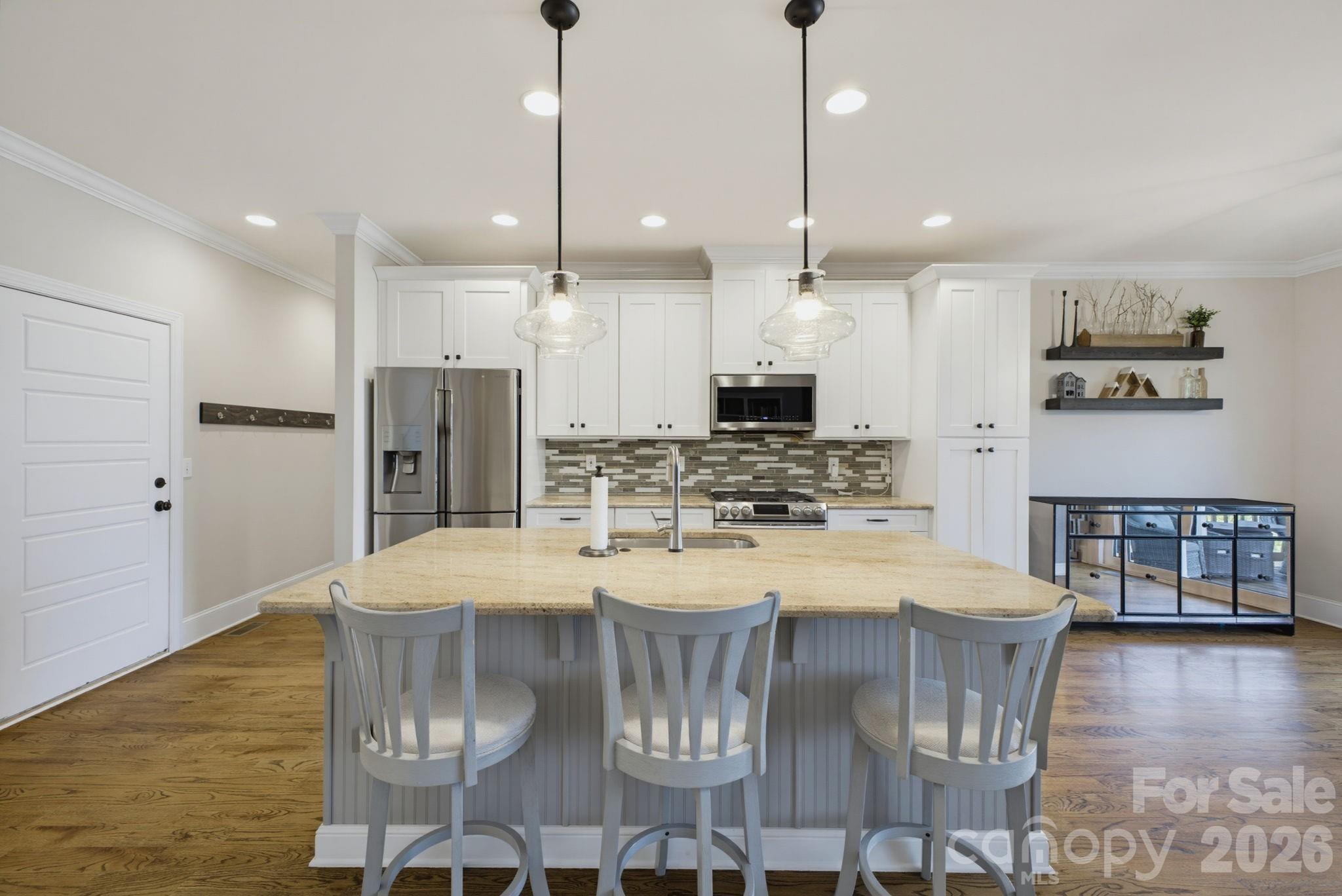 1210 39th Avenue NE — Hickory
