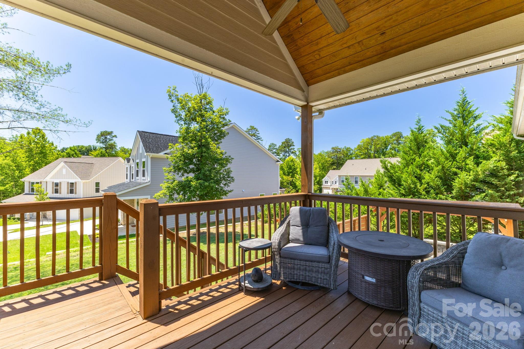 1210 39th Avenue NE — Hickory