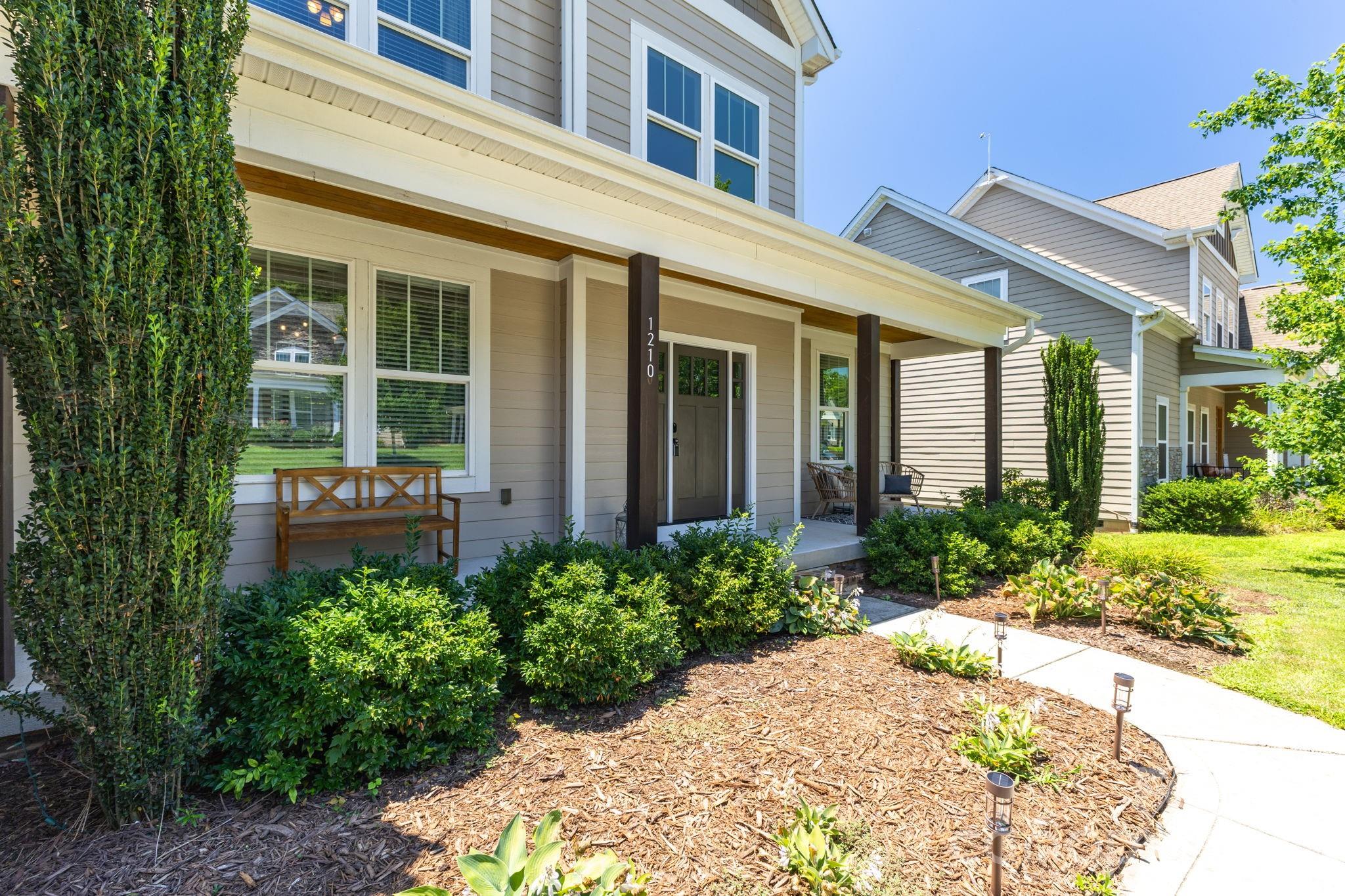 1210 39th Avenue NE — Hickory