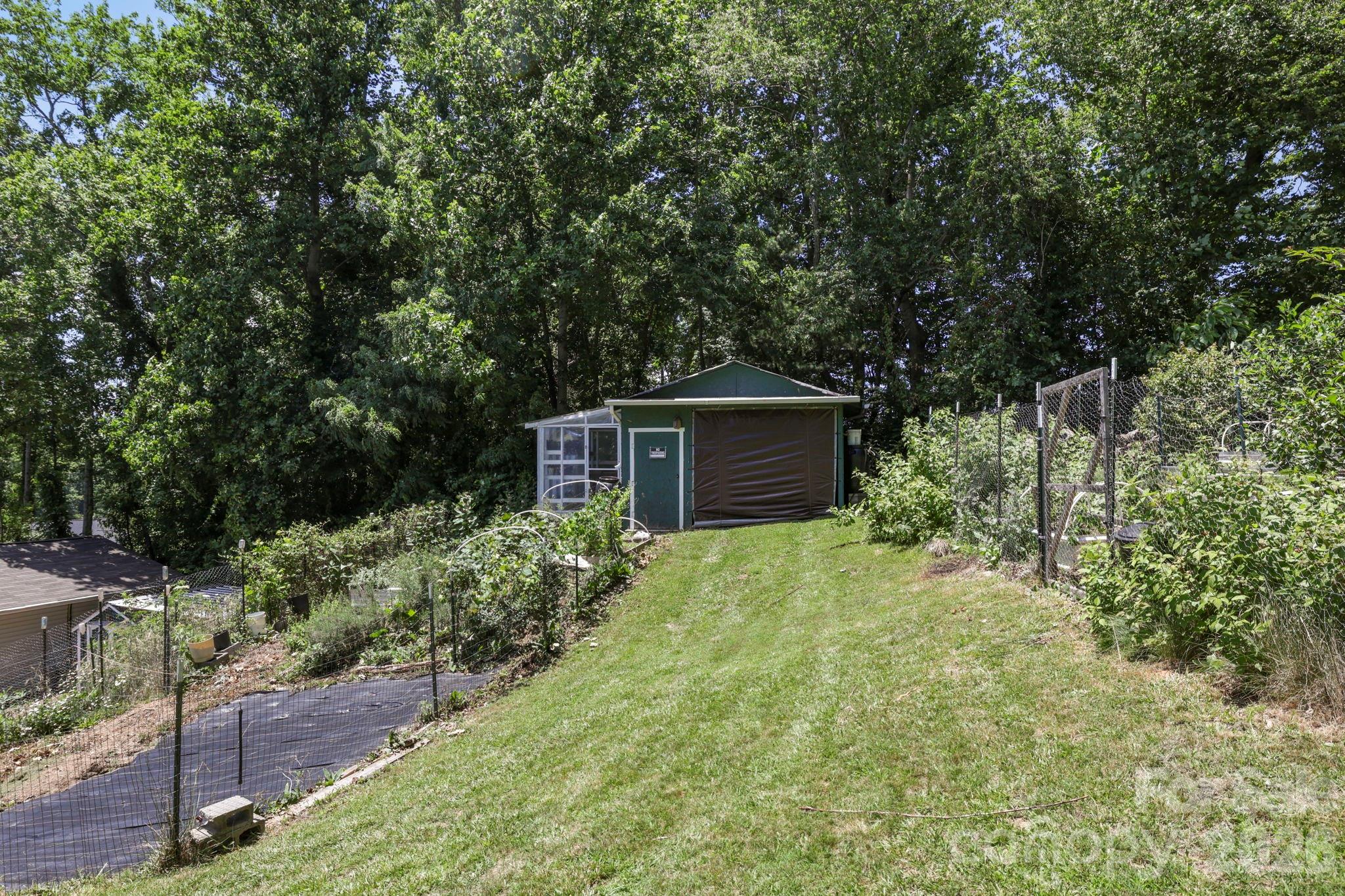 658 Enka Lake Road — Candler