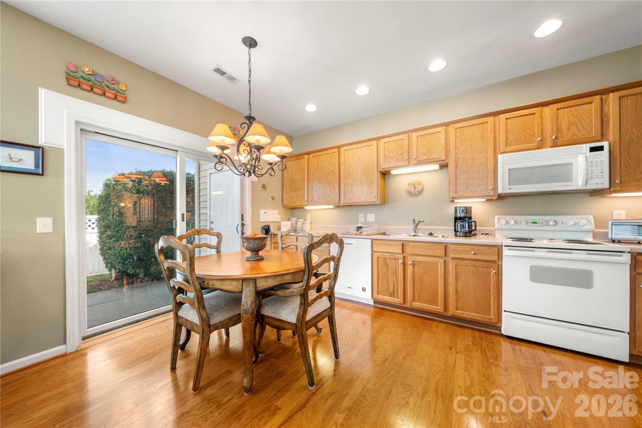 7641 Bluff Point Lane — Denver