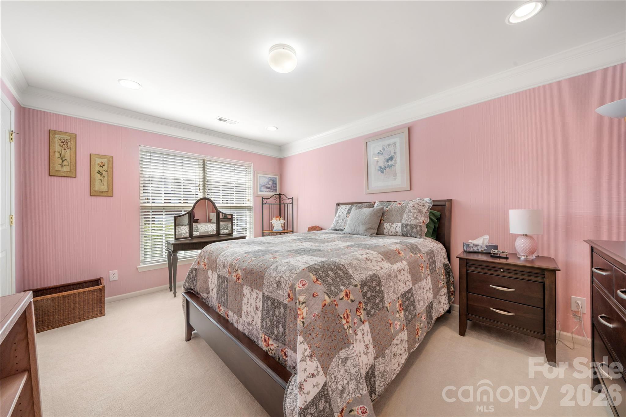 7641 Bluff Point Lane — Denver