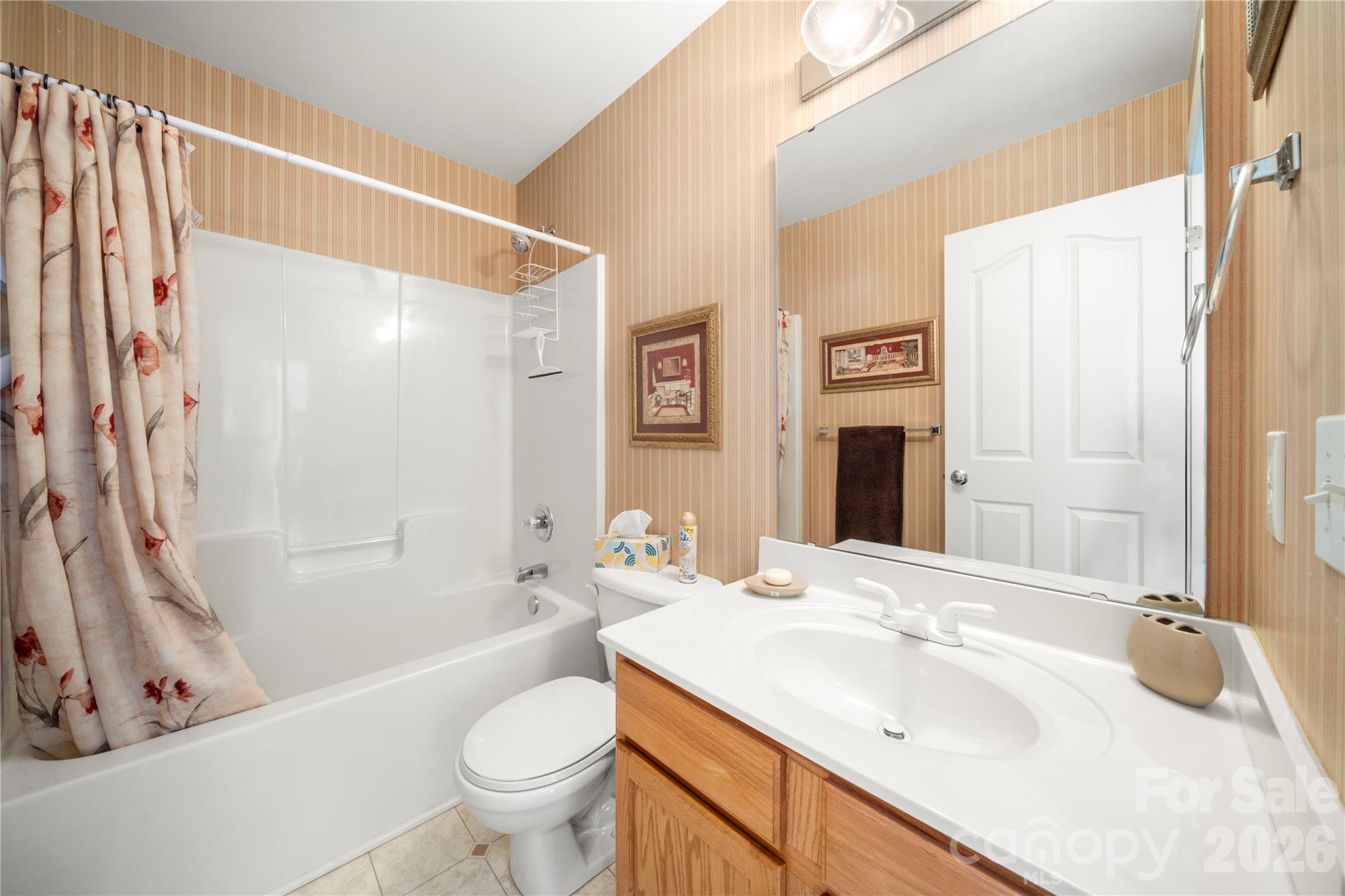 7641 Bluff Point Lane — Denver