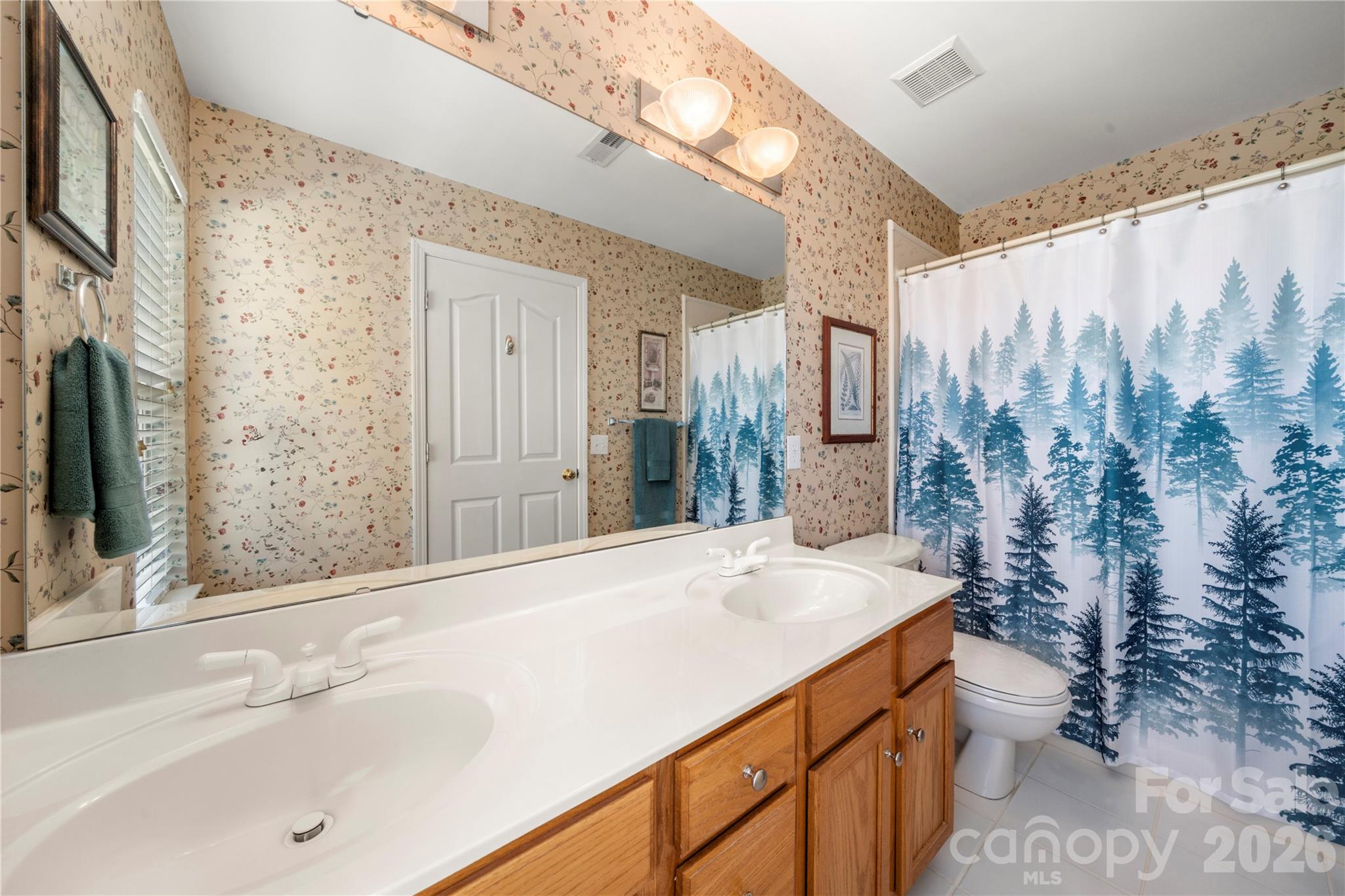 7641 Bluff Point Lane — Denver