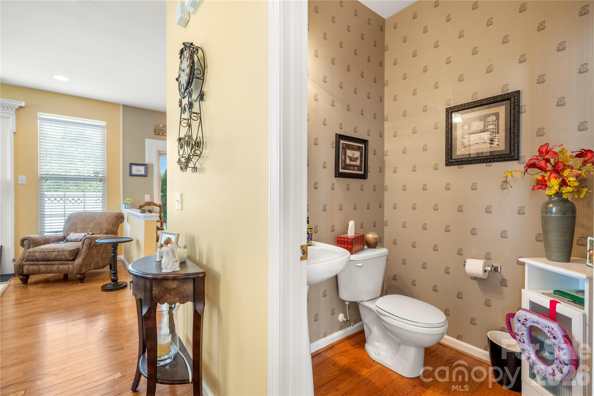 7641 Bluff Point Lane — Denver