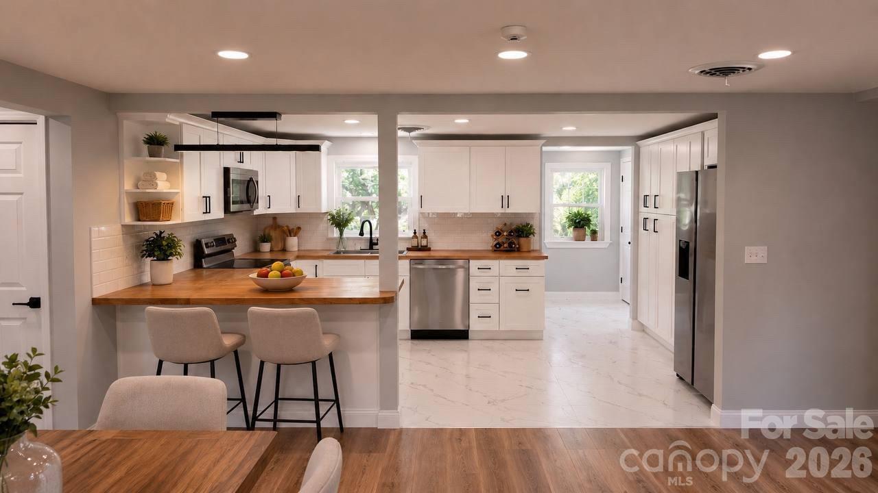 4604 Old Hickory Road — Lancaster