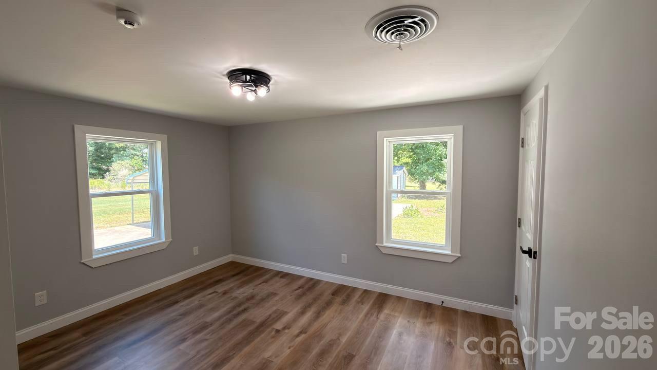 4604 Old Hickory Road — Lancaster