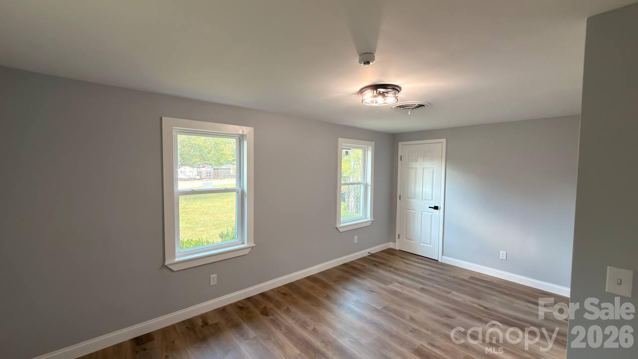 4604 Old Hickory Road — Lancaster