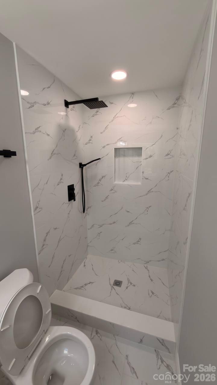 4604 Old Hickory Road — Lancaster