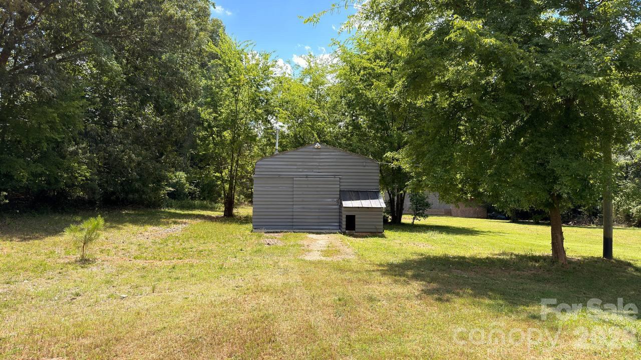 4604 Old Hickory Road — Lancaster