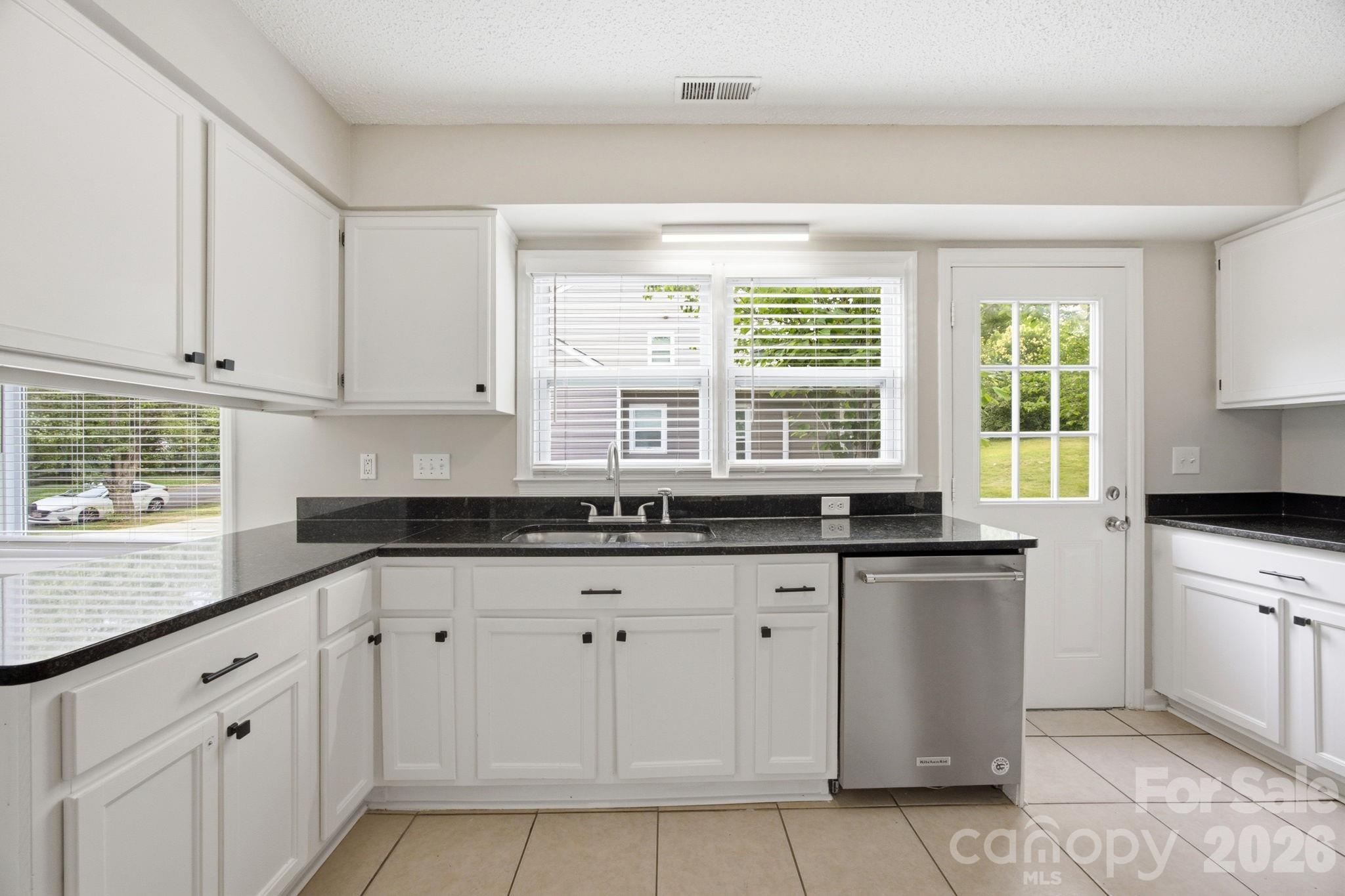 5317 Caradon Drive — Charlotte