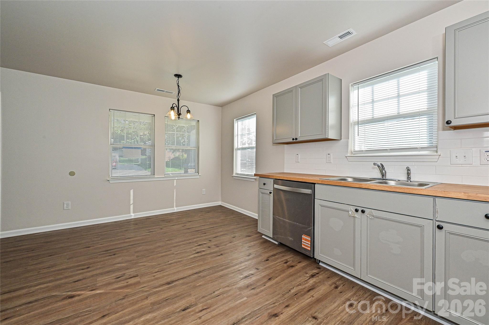 415 Jones Street — Charlotte