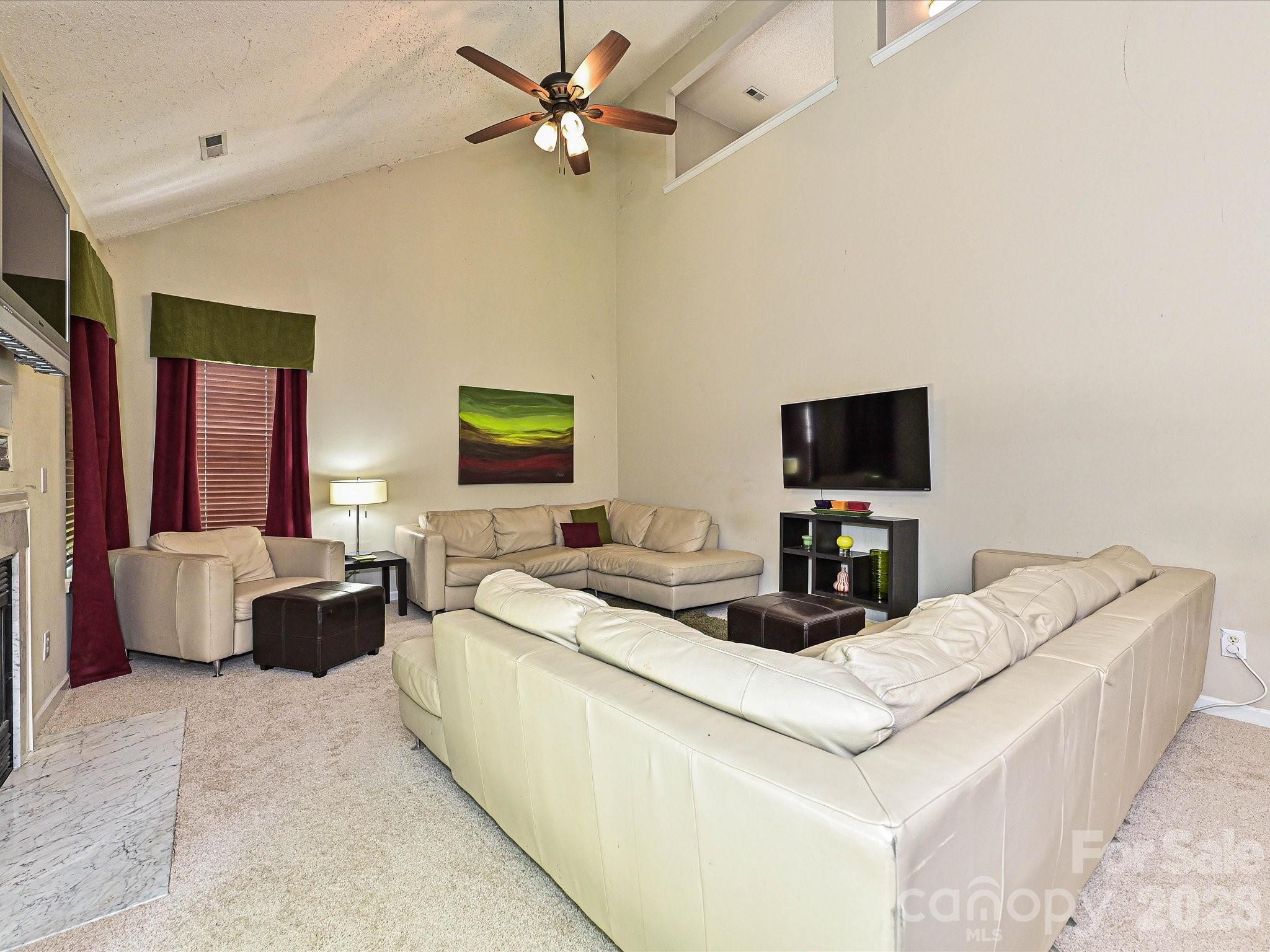 6719 Reedy Creek Road — Charlotte