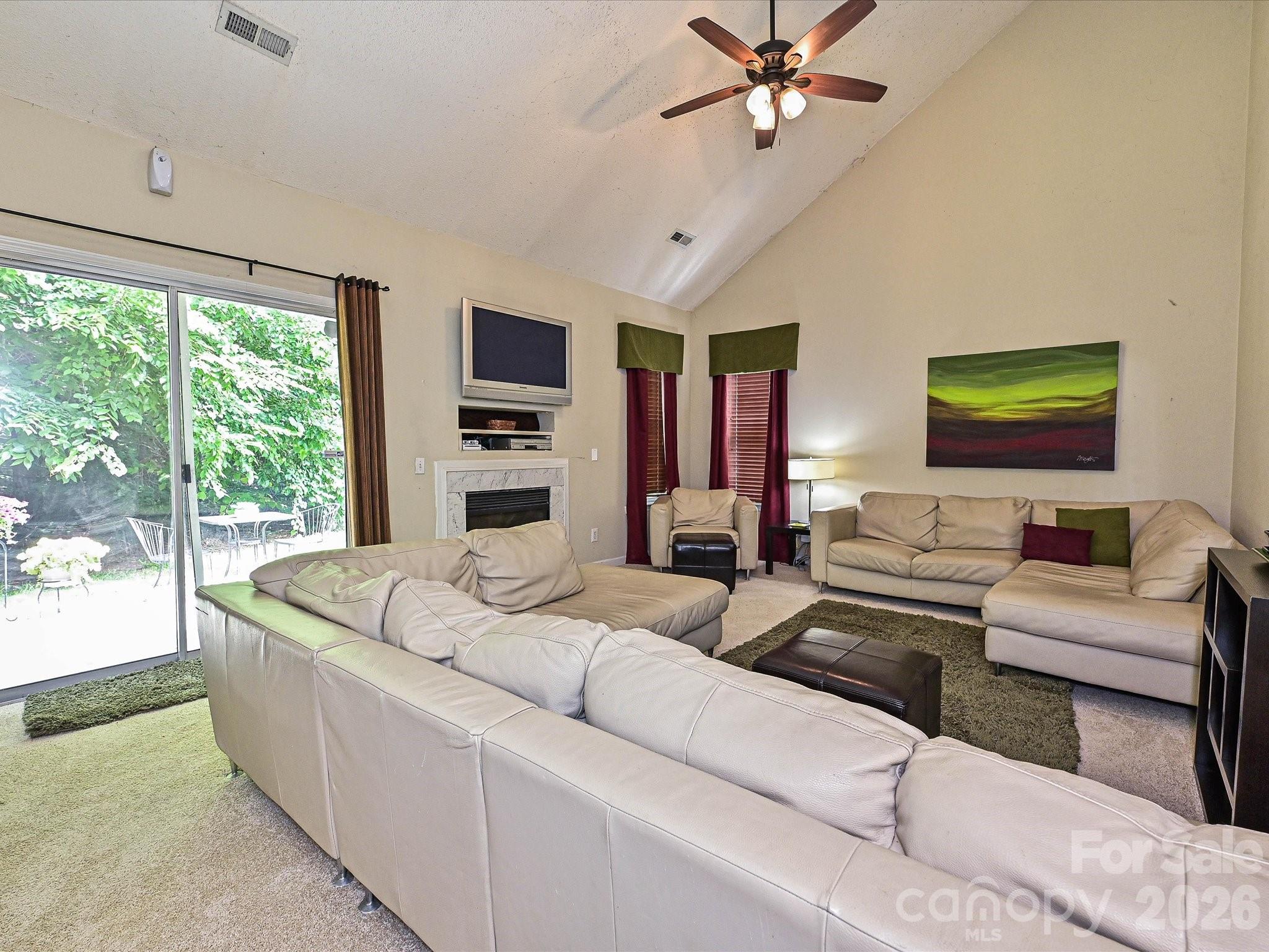 6719 Reedy Creek Road — Charlotte
