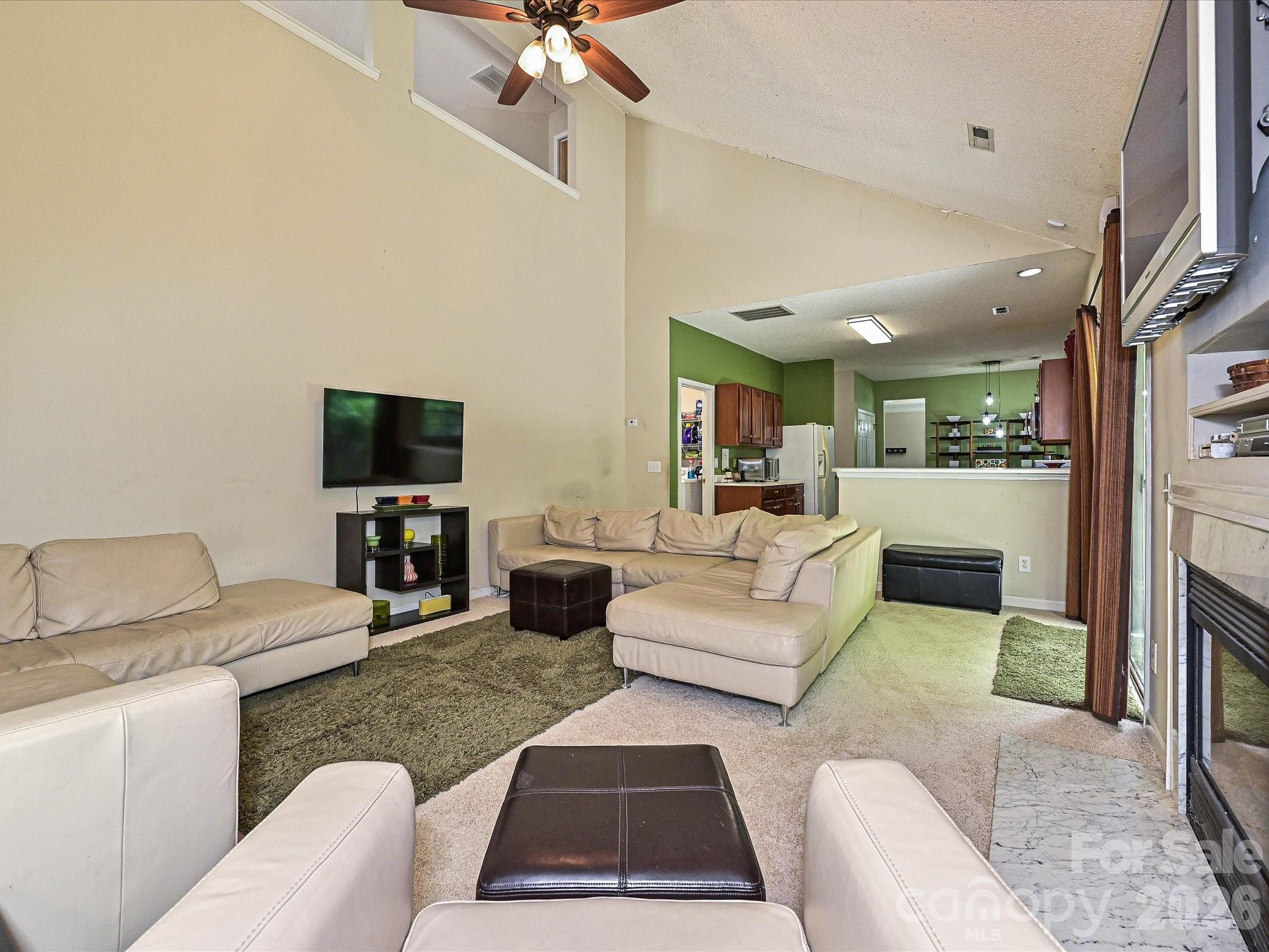 6719 Reedy Creek Road — Charlotte